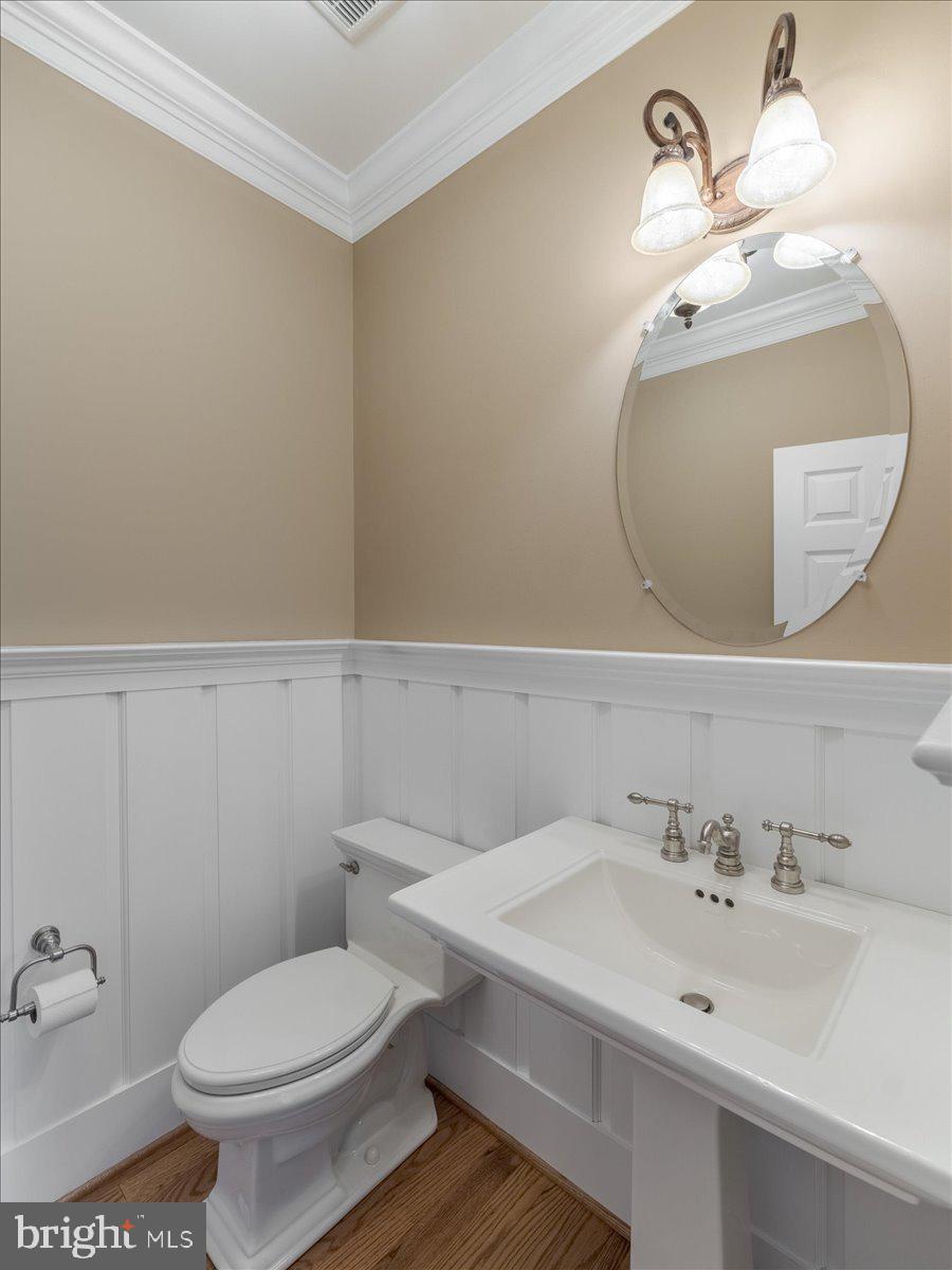 BRICK HOUSE FARM - Residential