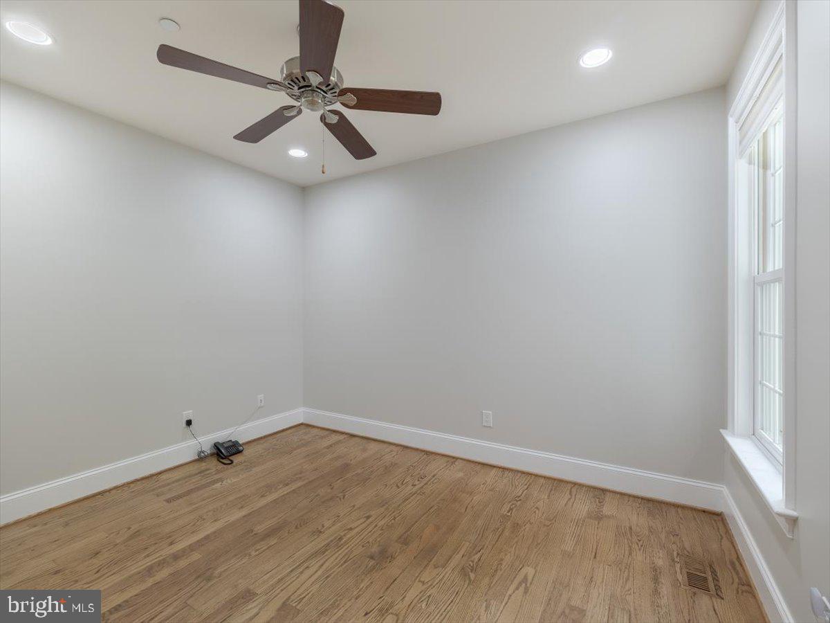 BRICK HOUSE FARM - Residential