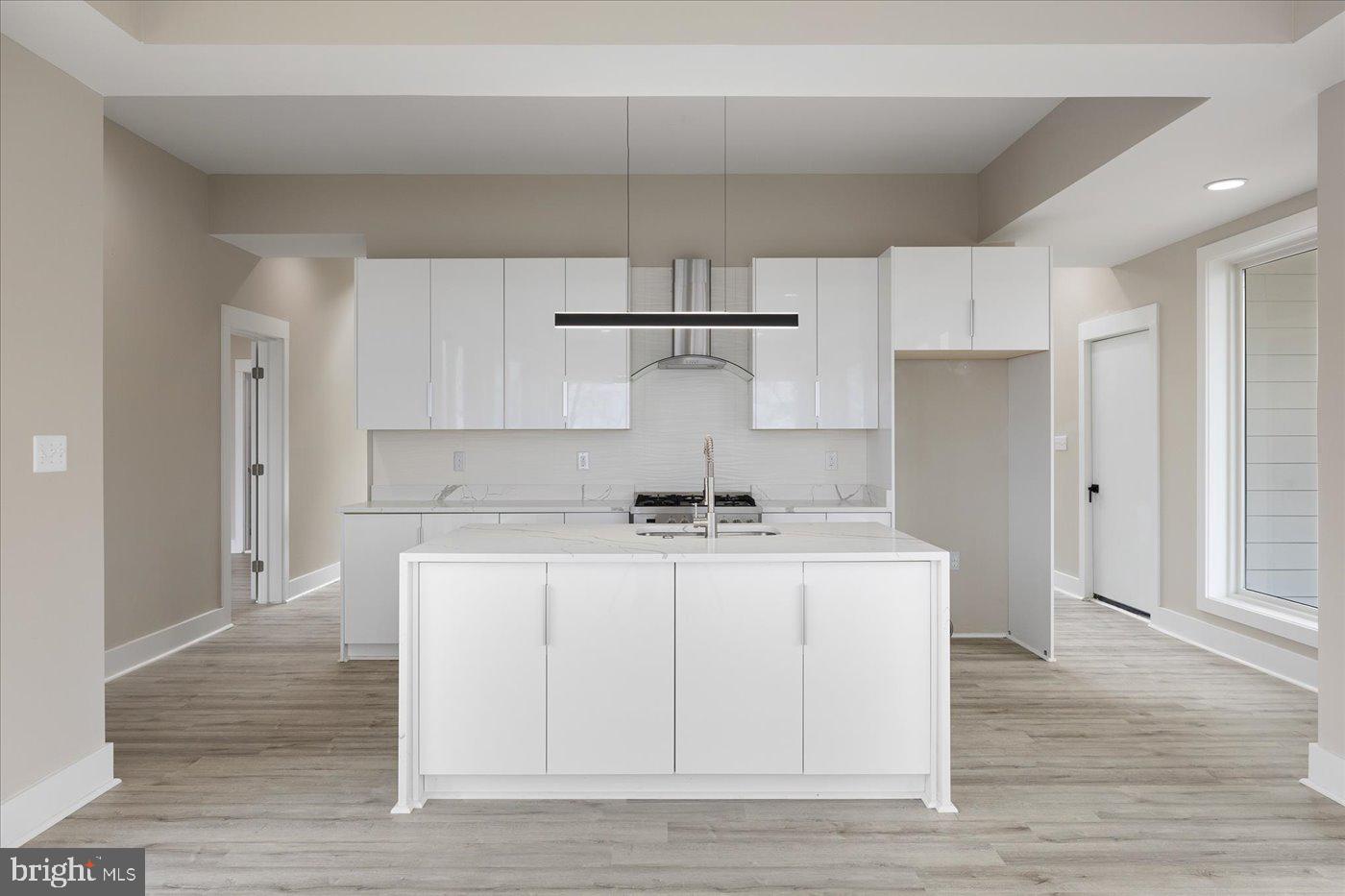 STRATFORD HARBOUR - Residential