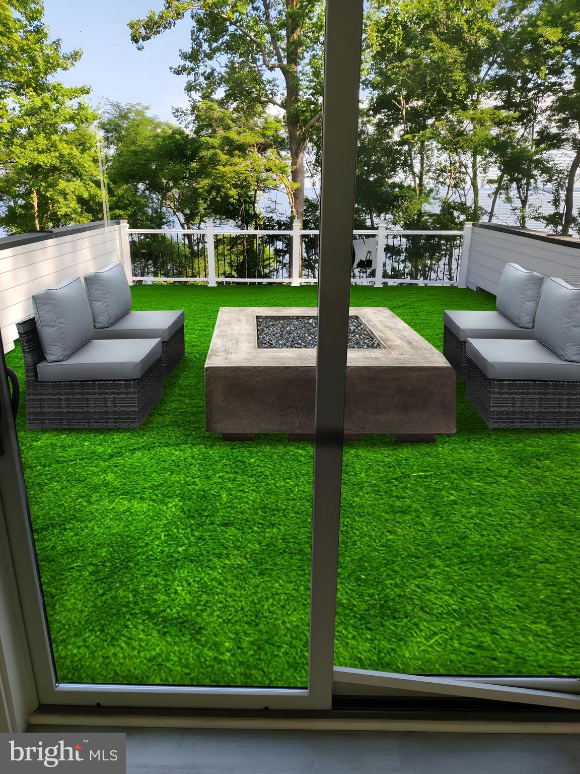 STRATFORD HARBOUR - Residential