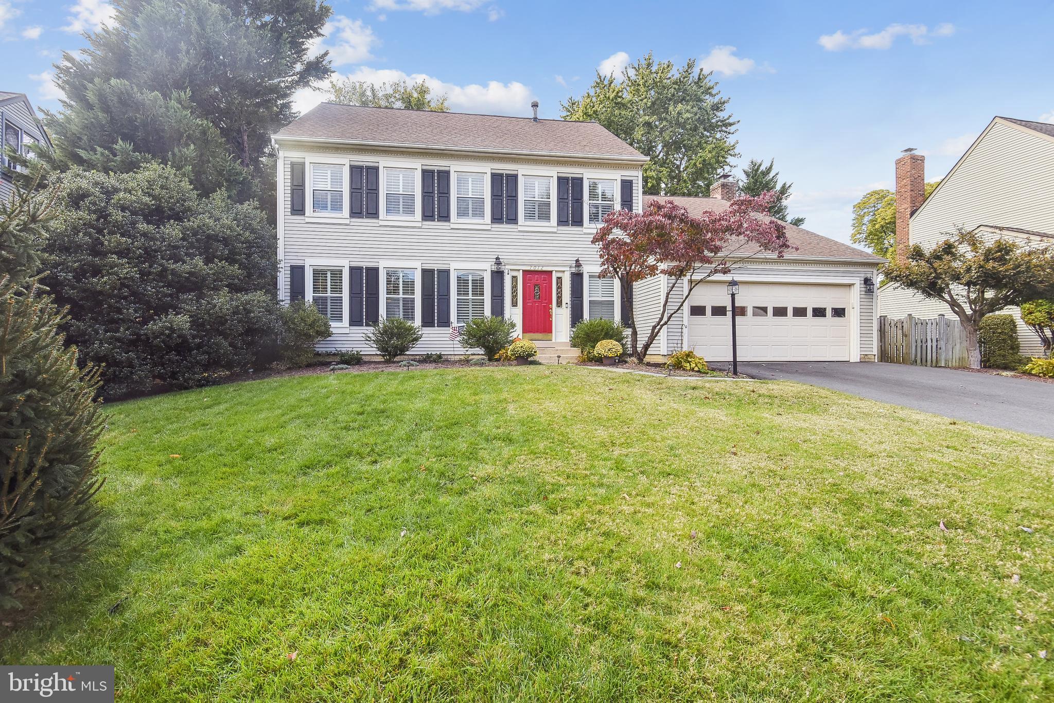 LAKE DEVEREUX - Residential