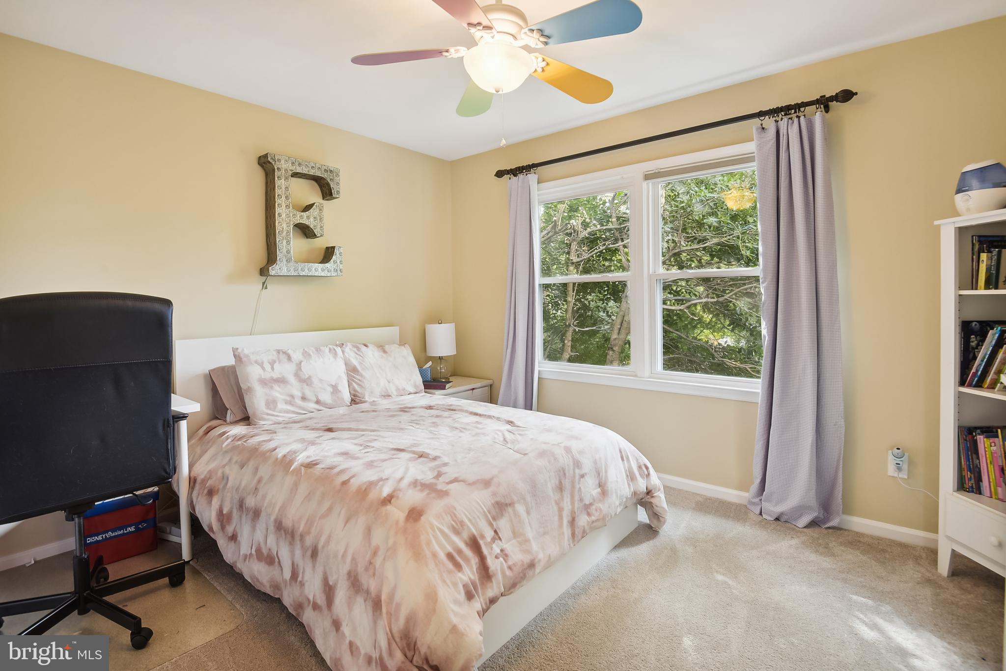 LAKE DEVEREUX - Residential