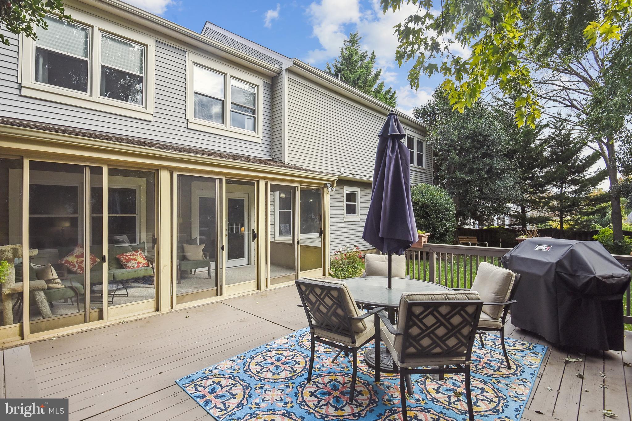 LAKE DEVEREUX - Residential