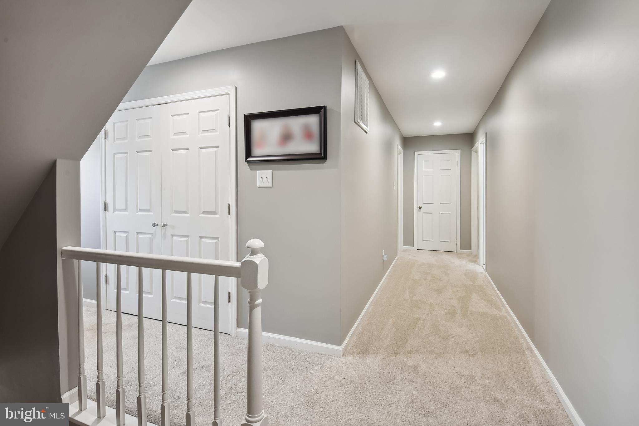 LAKE DEVEREUX - Residential