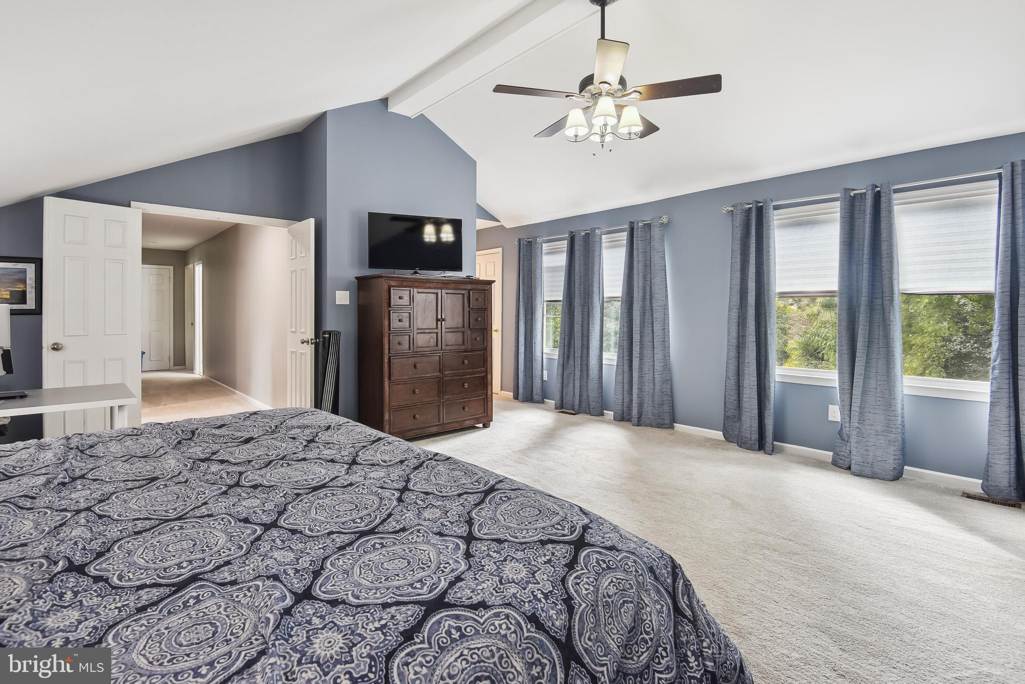 LAKE DEVEREUX - Residential