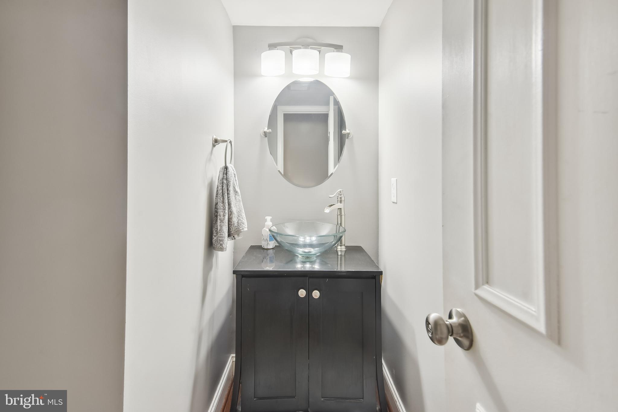 LAKE DEVEREUX - Residential