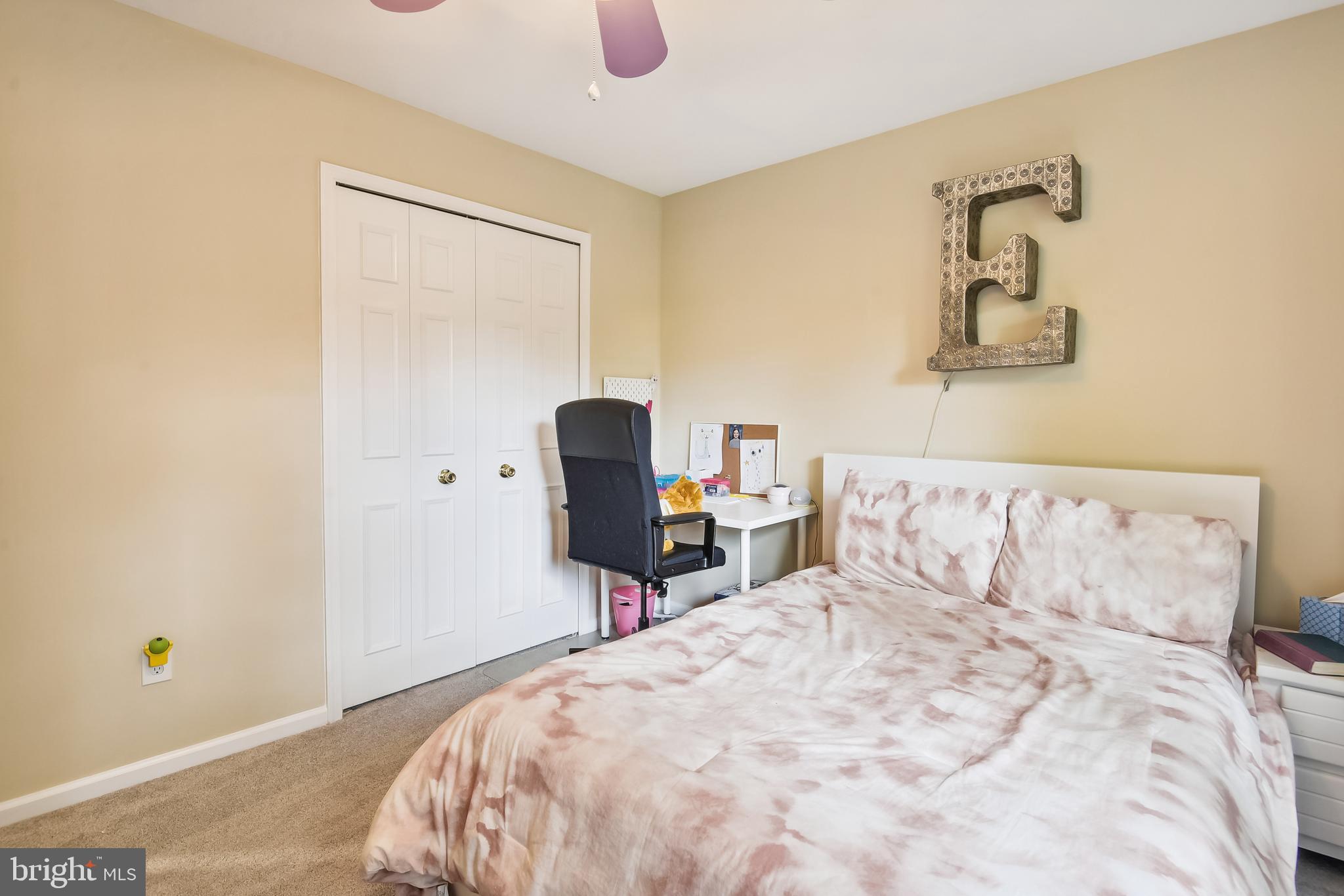 LAKE DEVEREUX - Residential