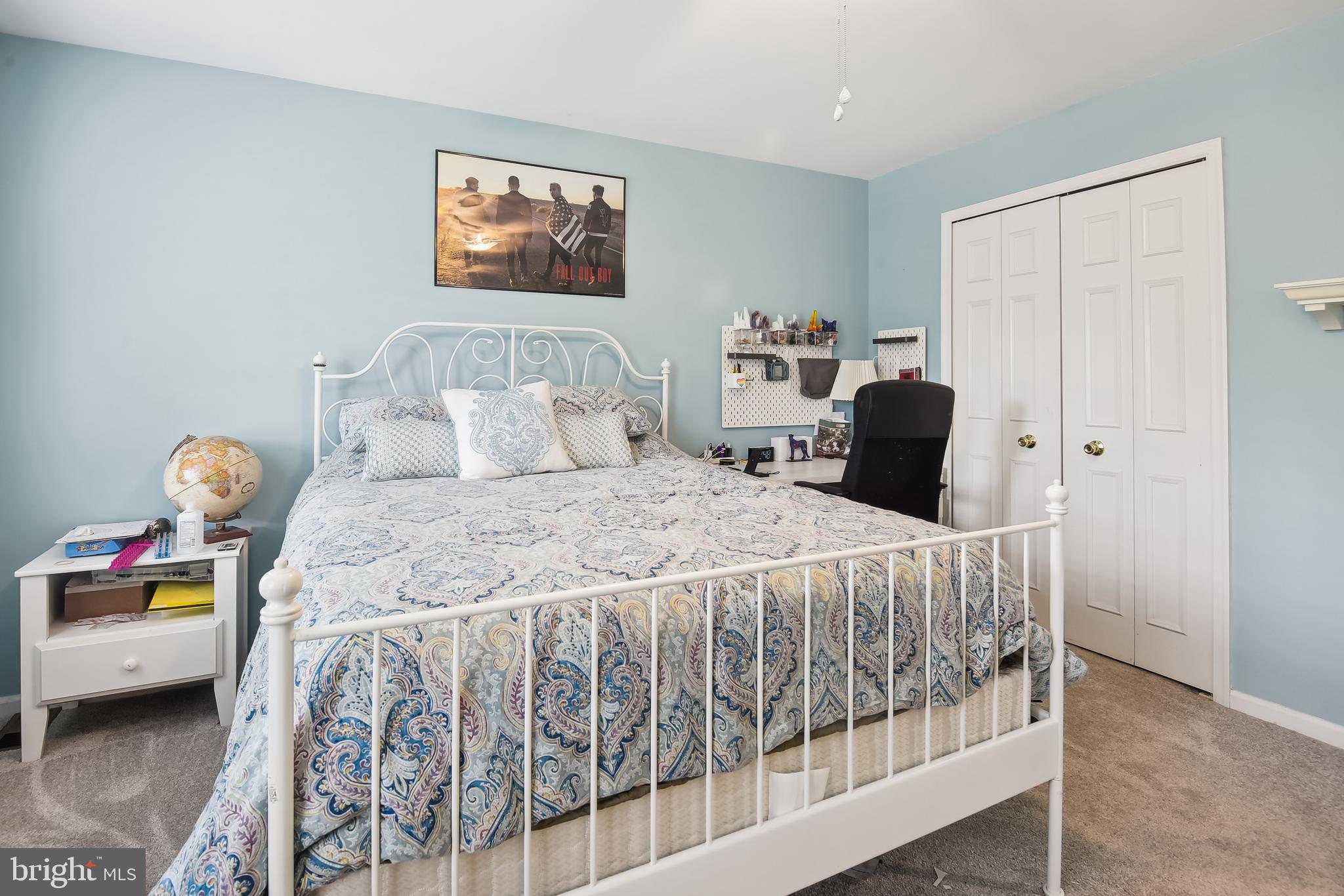 LAKE DEVEREUX - Residential