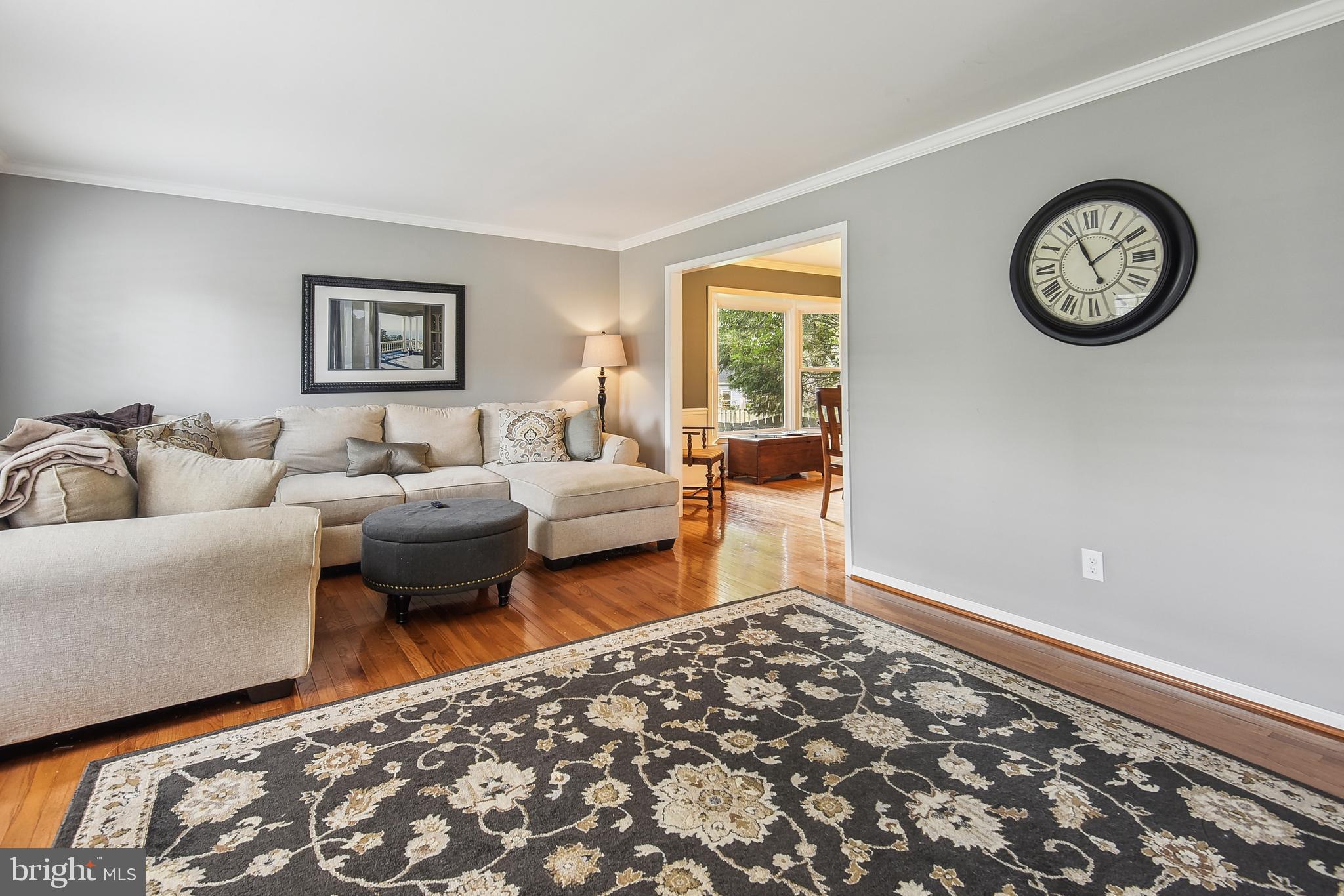 LAKE DEVEREUX - Residential