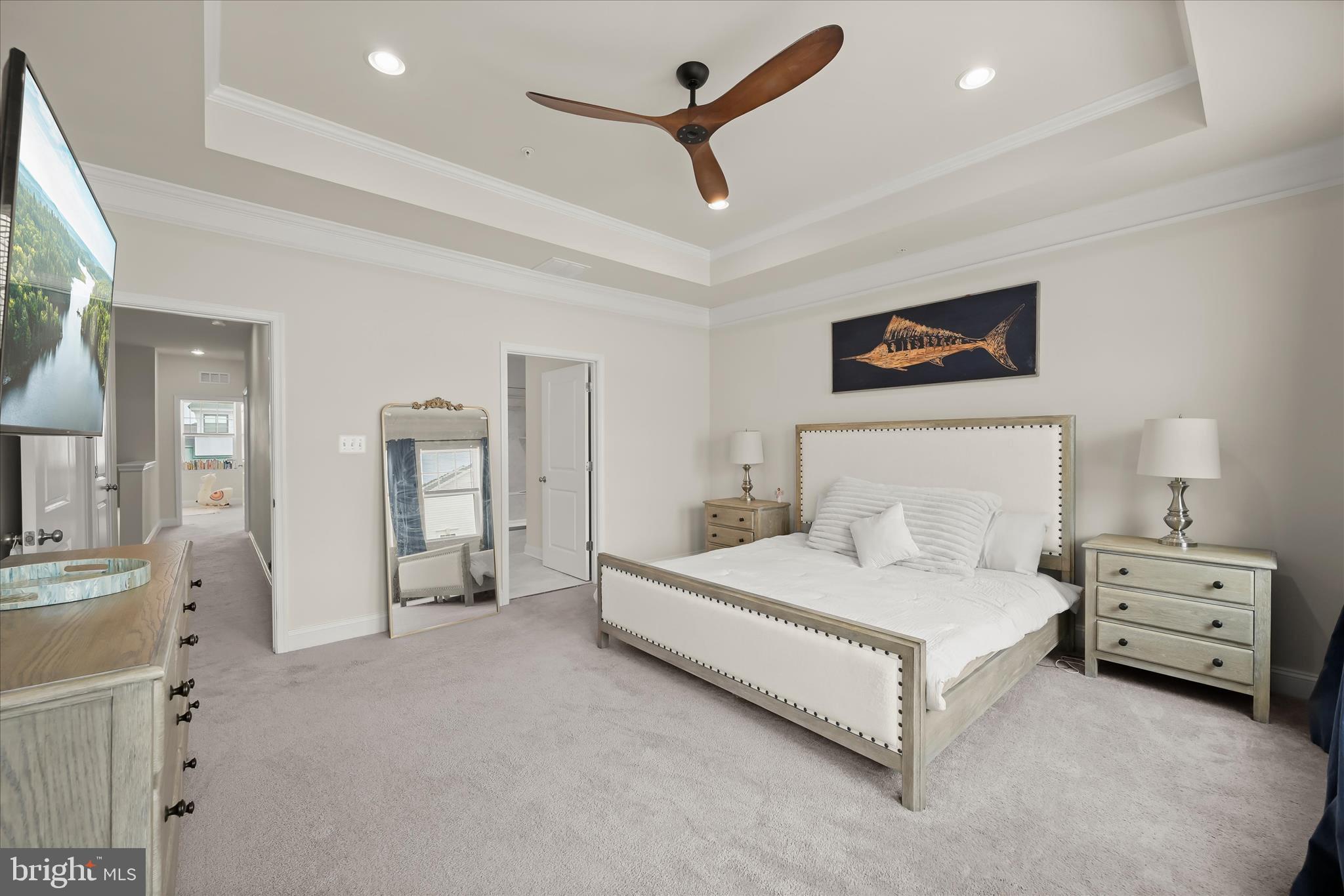 OXFORD SQUARE - Residential