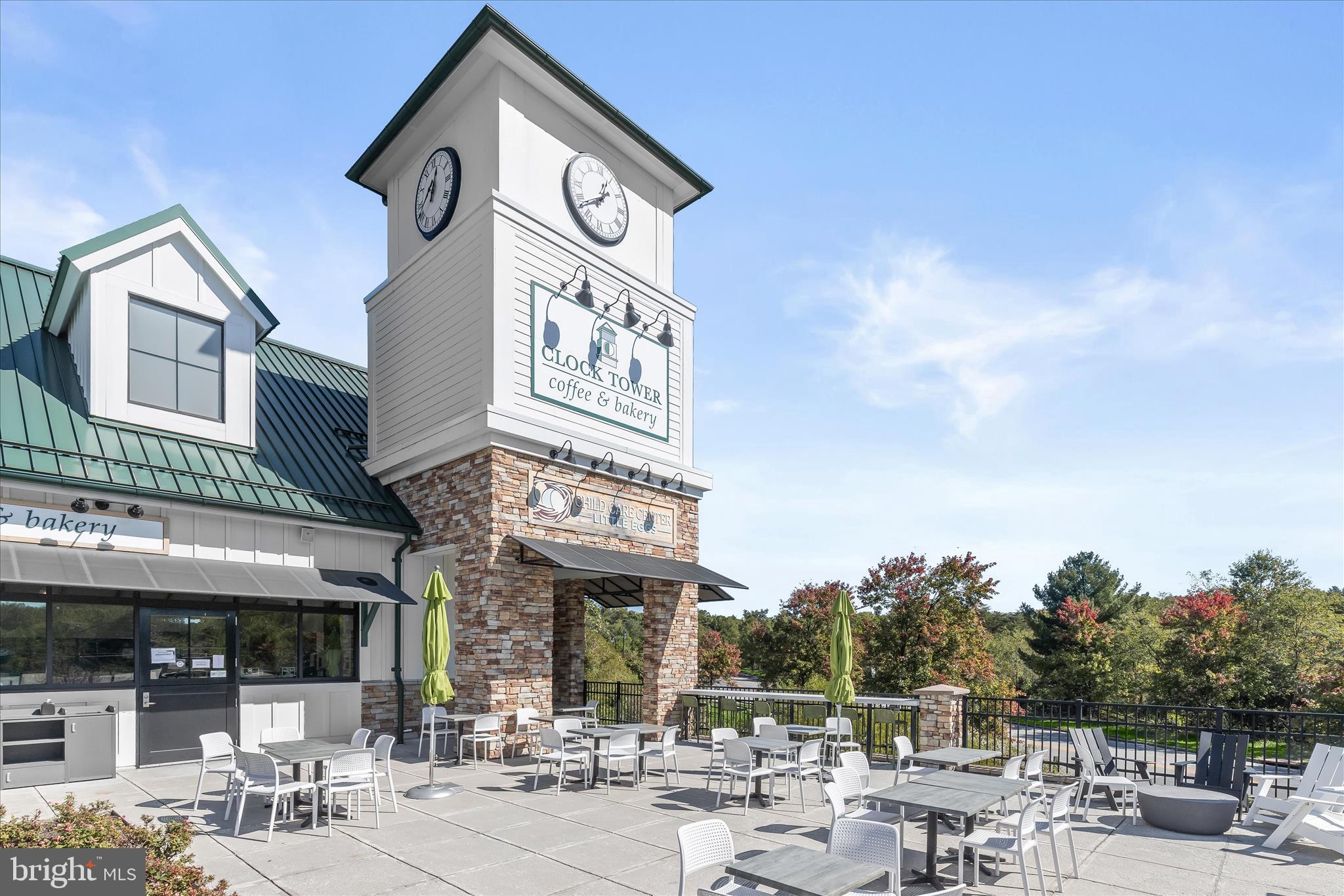 OXFORD SQUARE - Residential