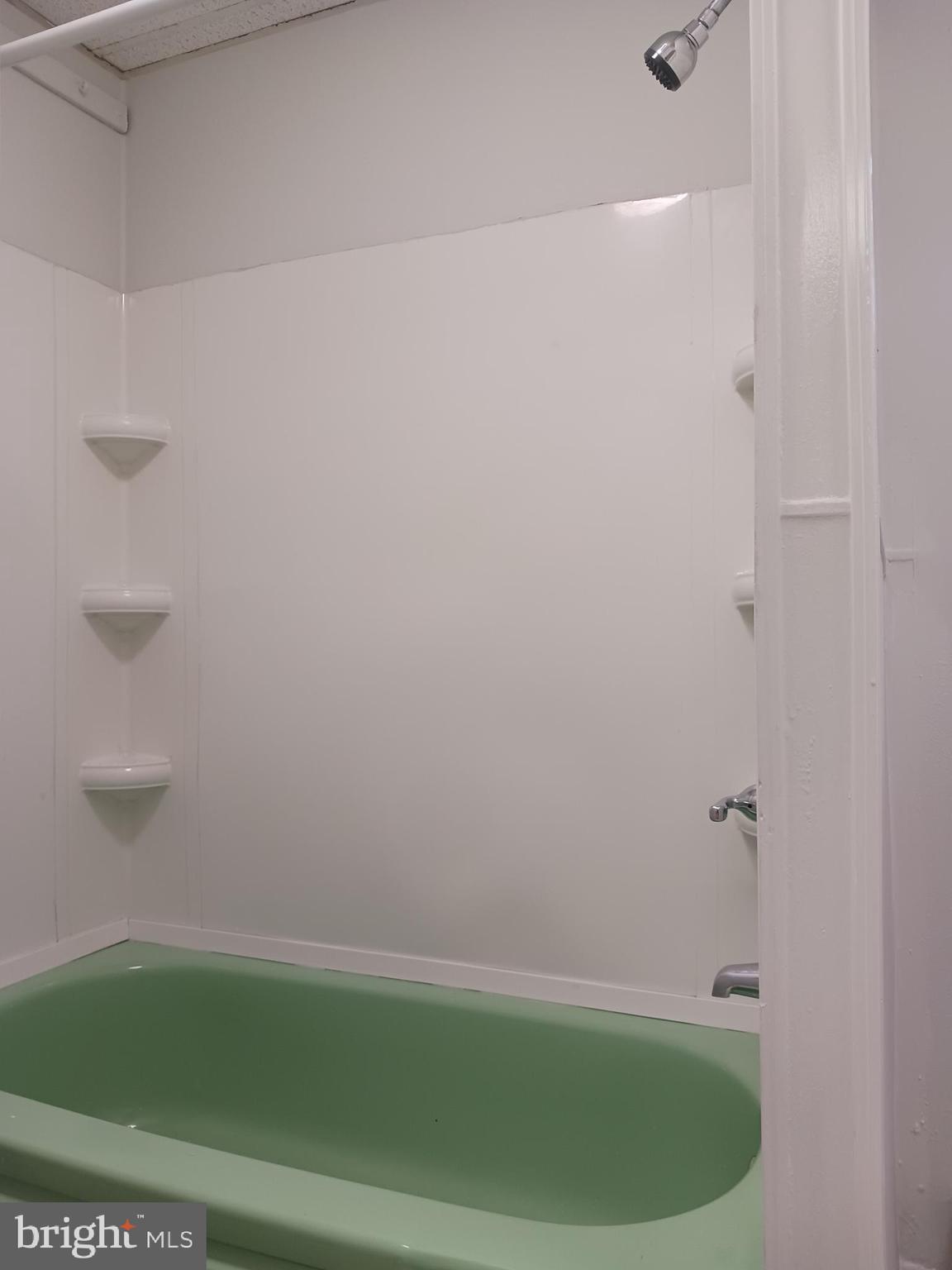 BELLA VISTA - Residential Lease