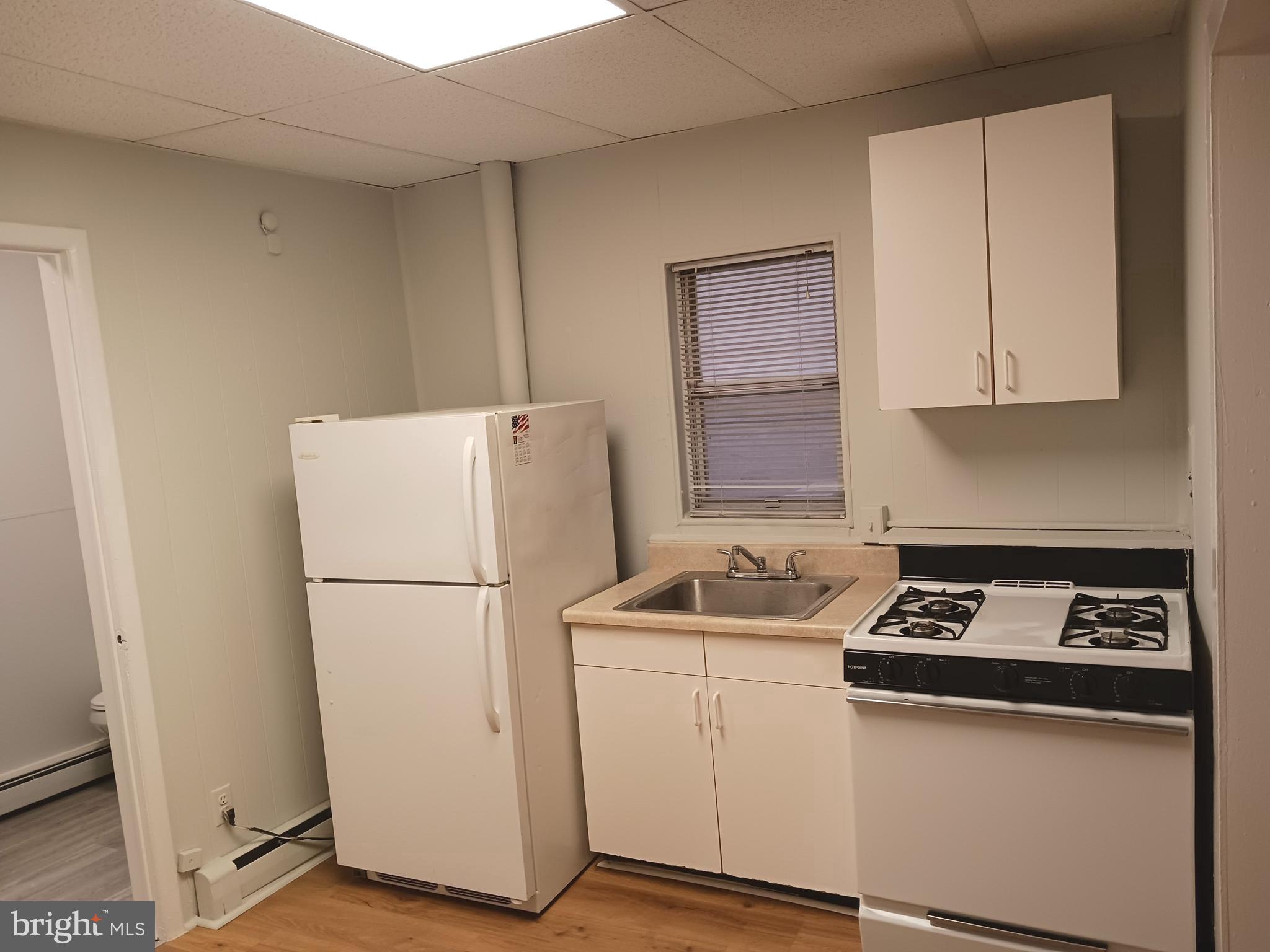 BELLA VISTA - Residential Lease