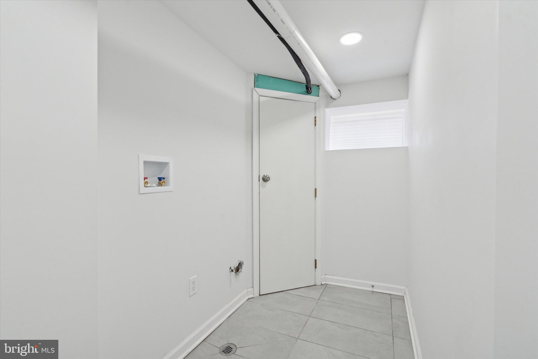 OLNEY (EAST) - Residential