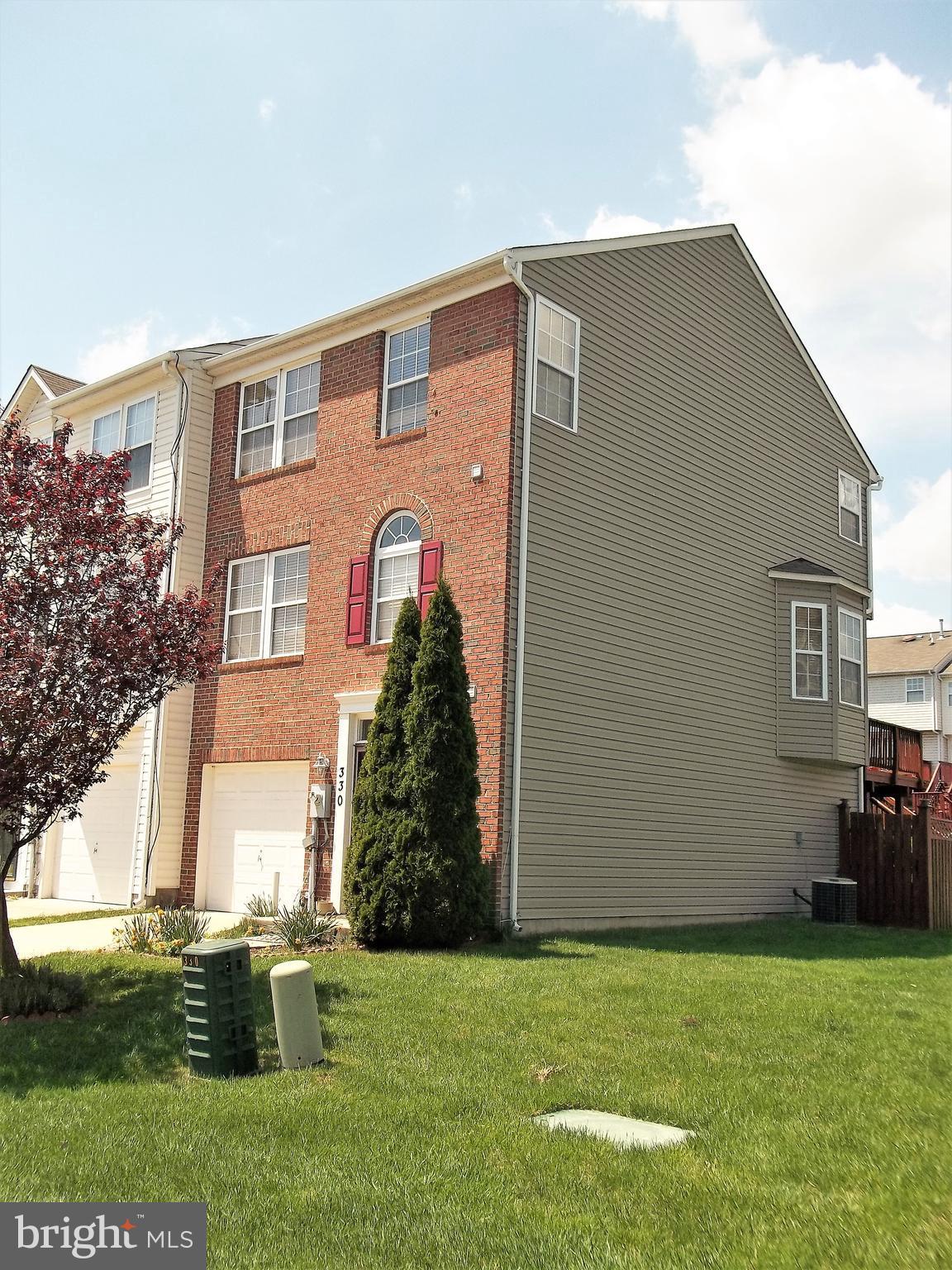 EAGLES LANDING AT WATERS EDGE - Residential