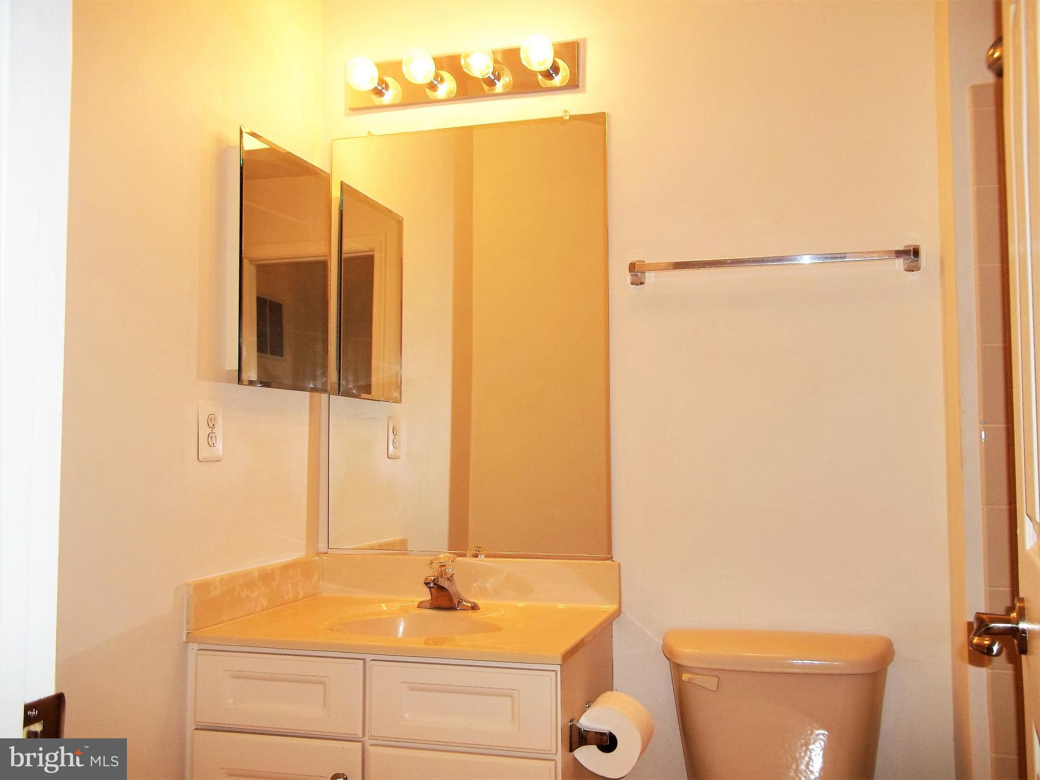 EAGLES LANDING AT WATERS EDGE - Residential