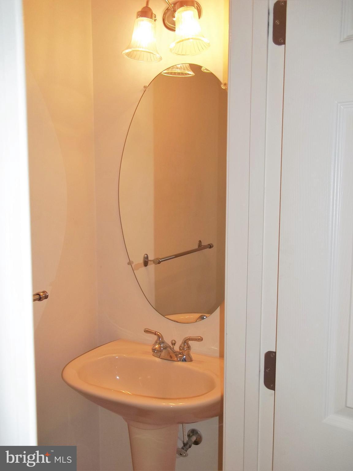 EAGLES LANDING AT WATERS EDGE - Residential