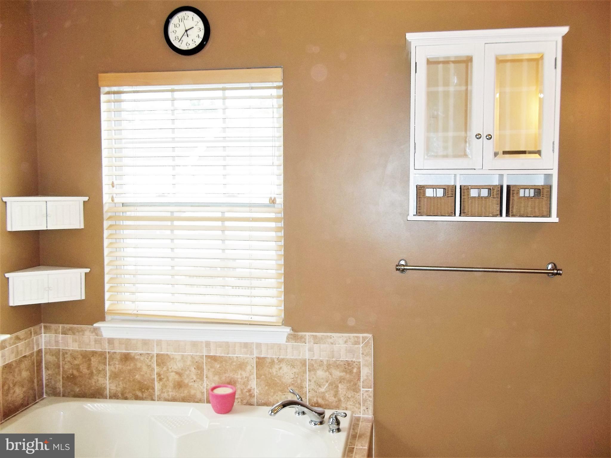 EAGLES LANDING AT WATERS EDGE - Residential