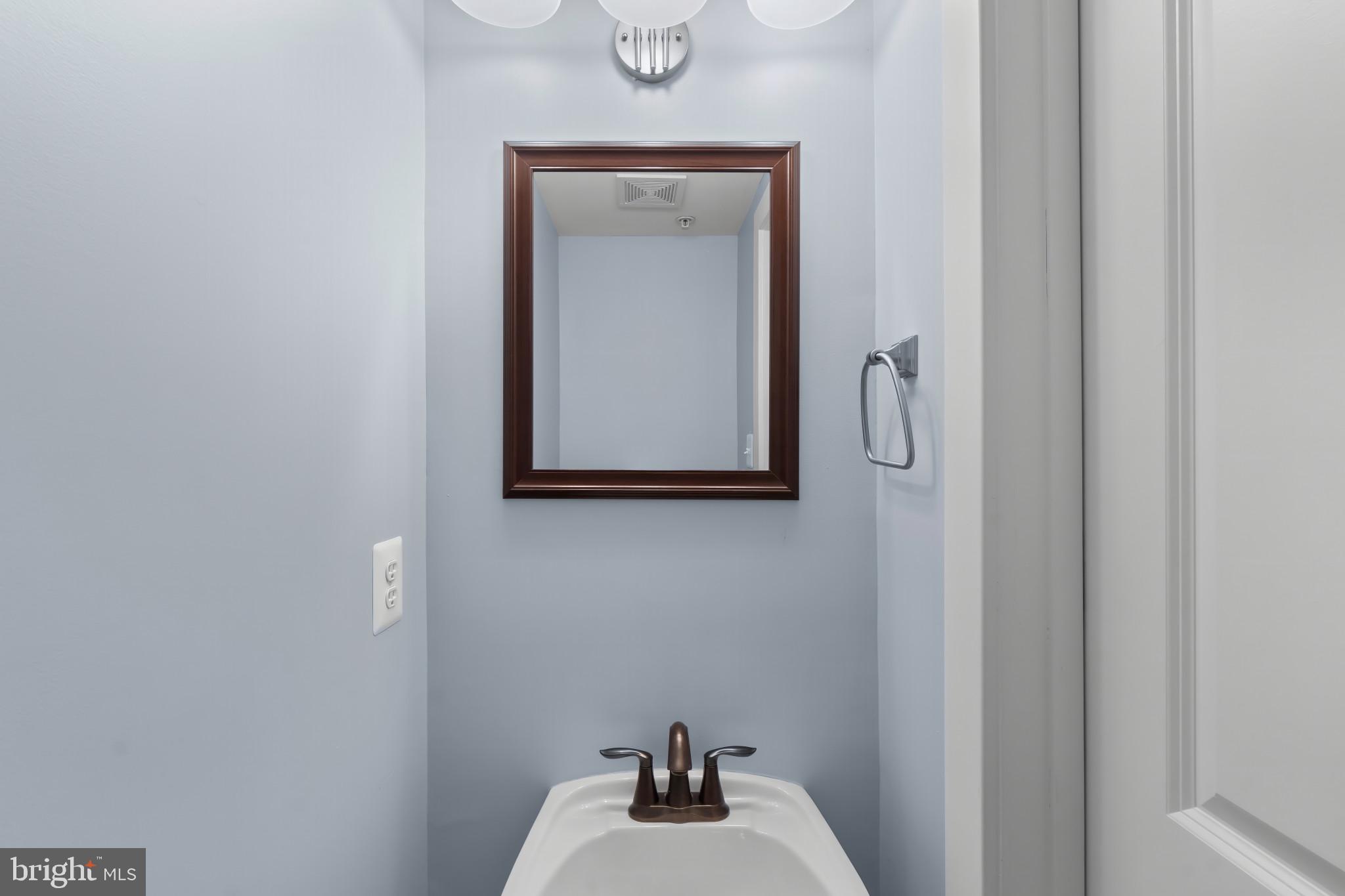 HOES HEIGHTS - Residential