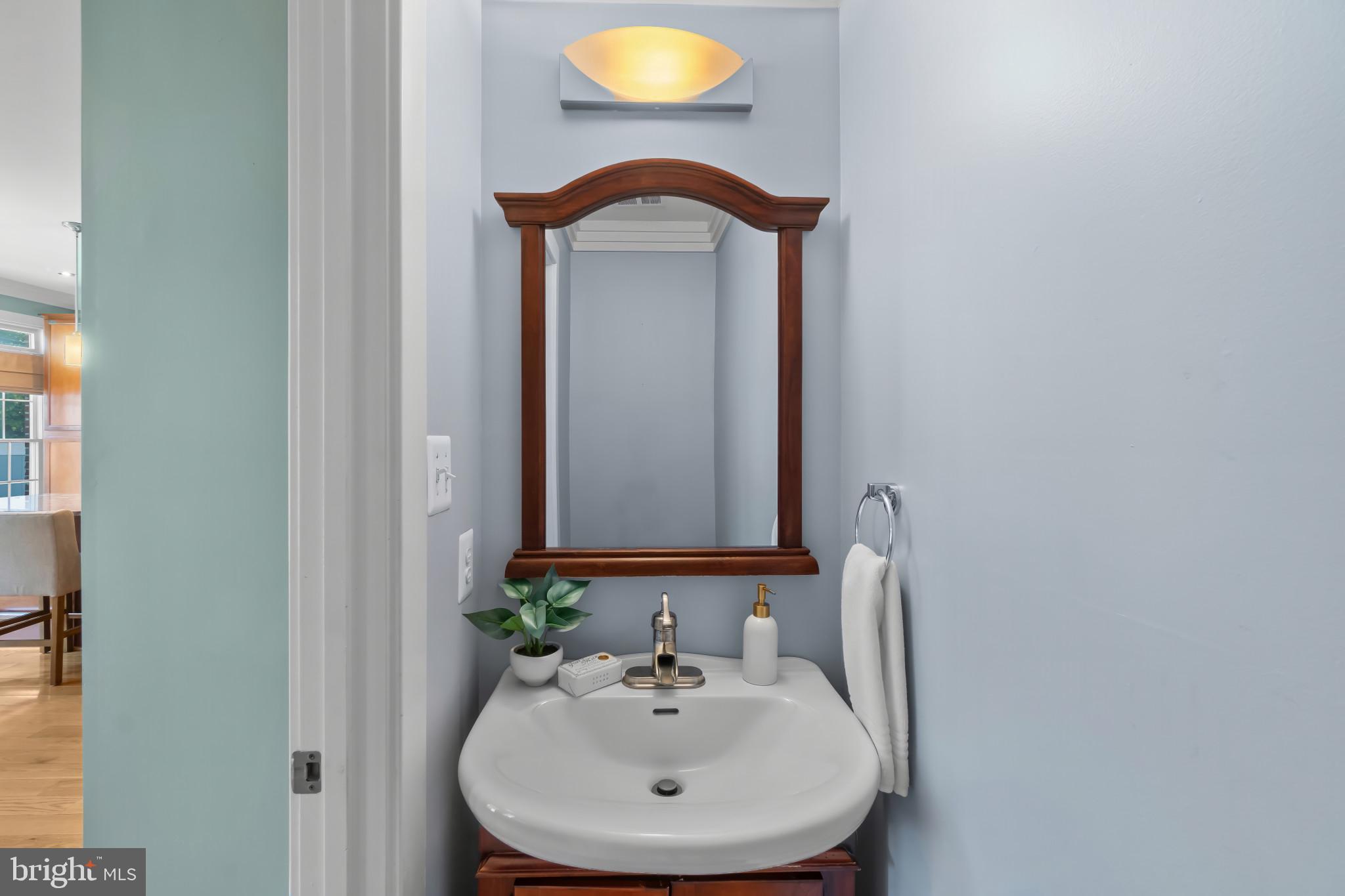 HOES HEIGHTS - Residential