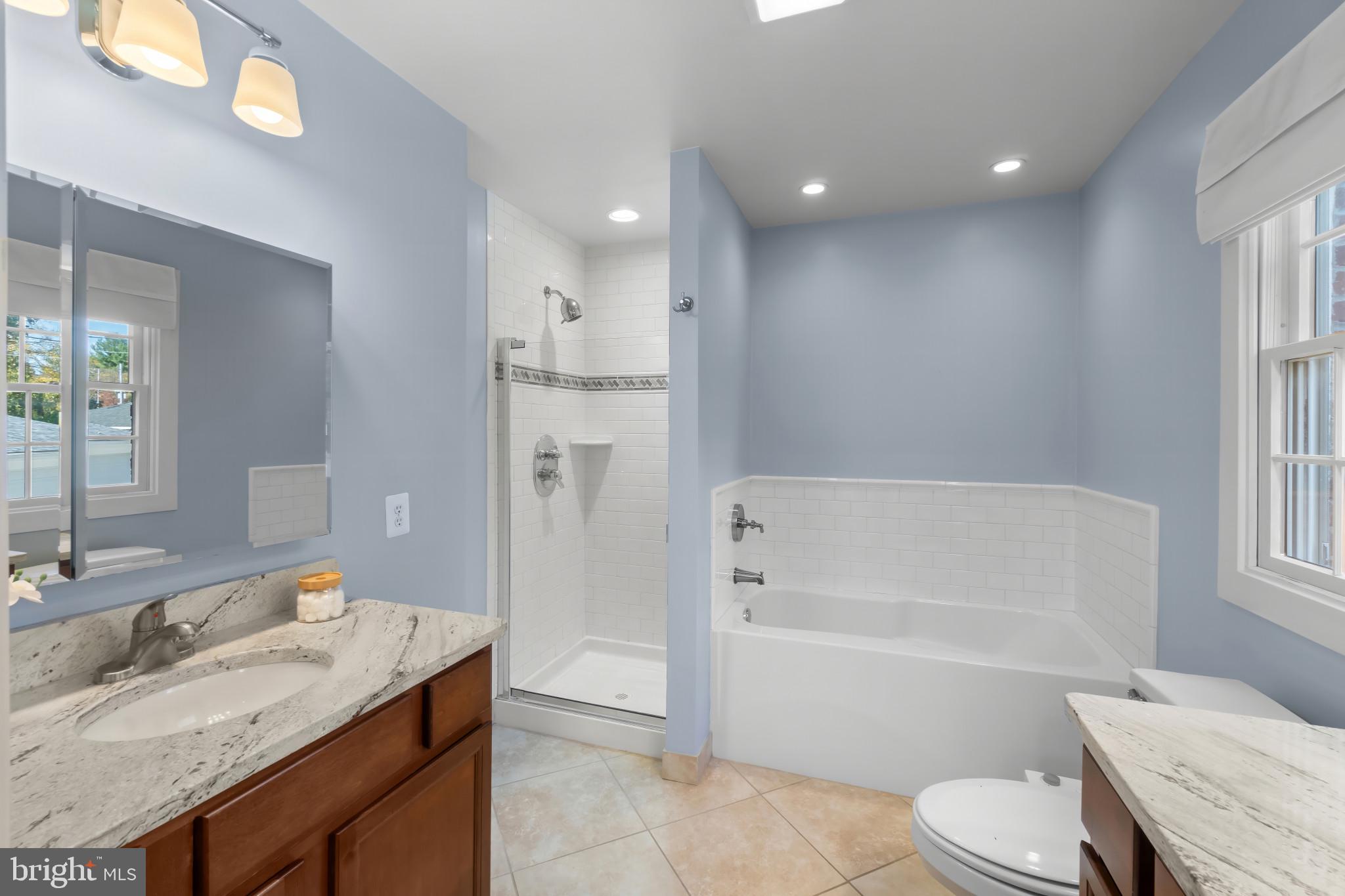 HOES HEIGHTS - Residential