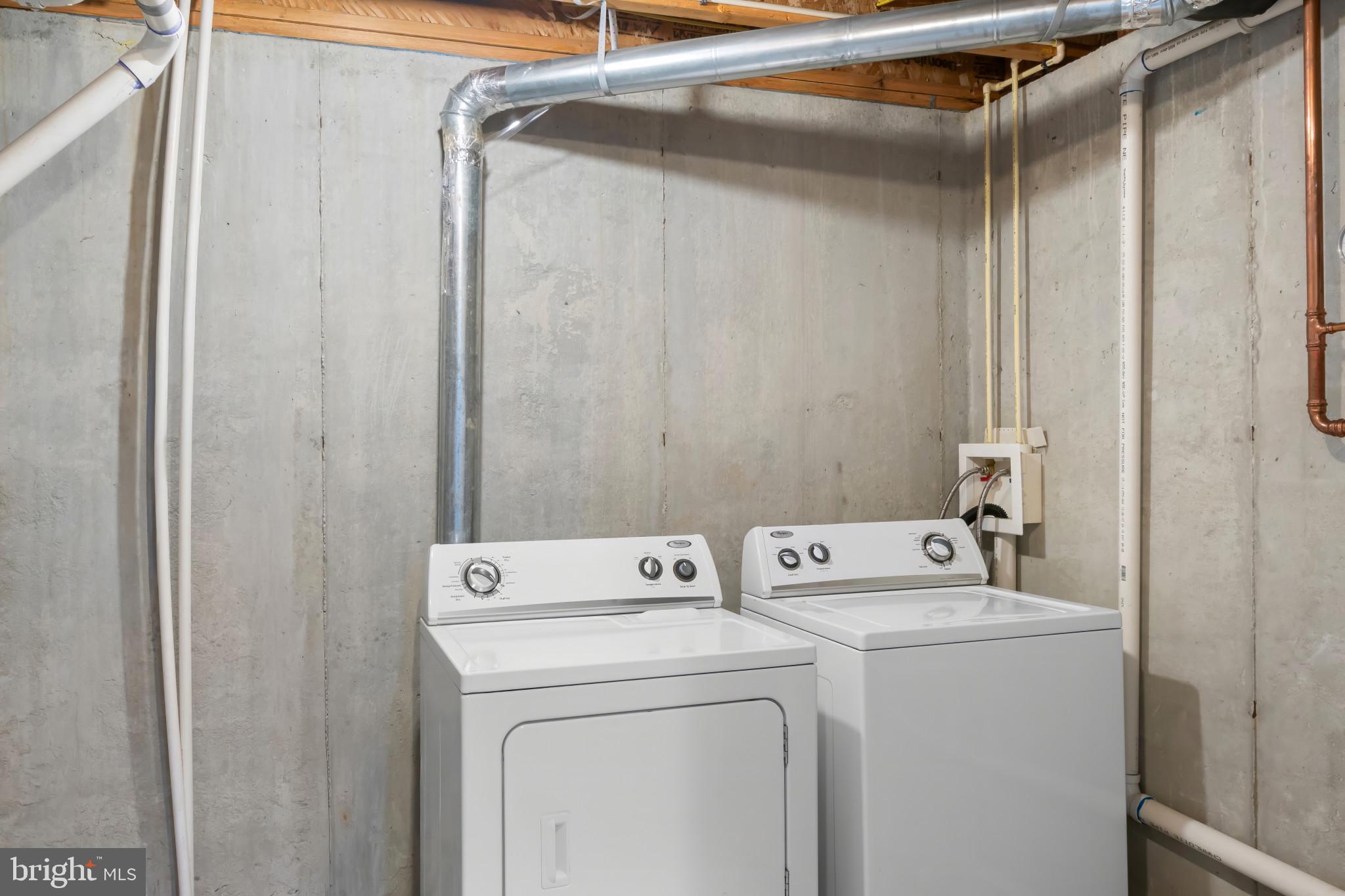 HOES HEIGHTS - Residential