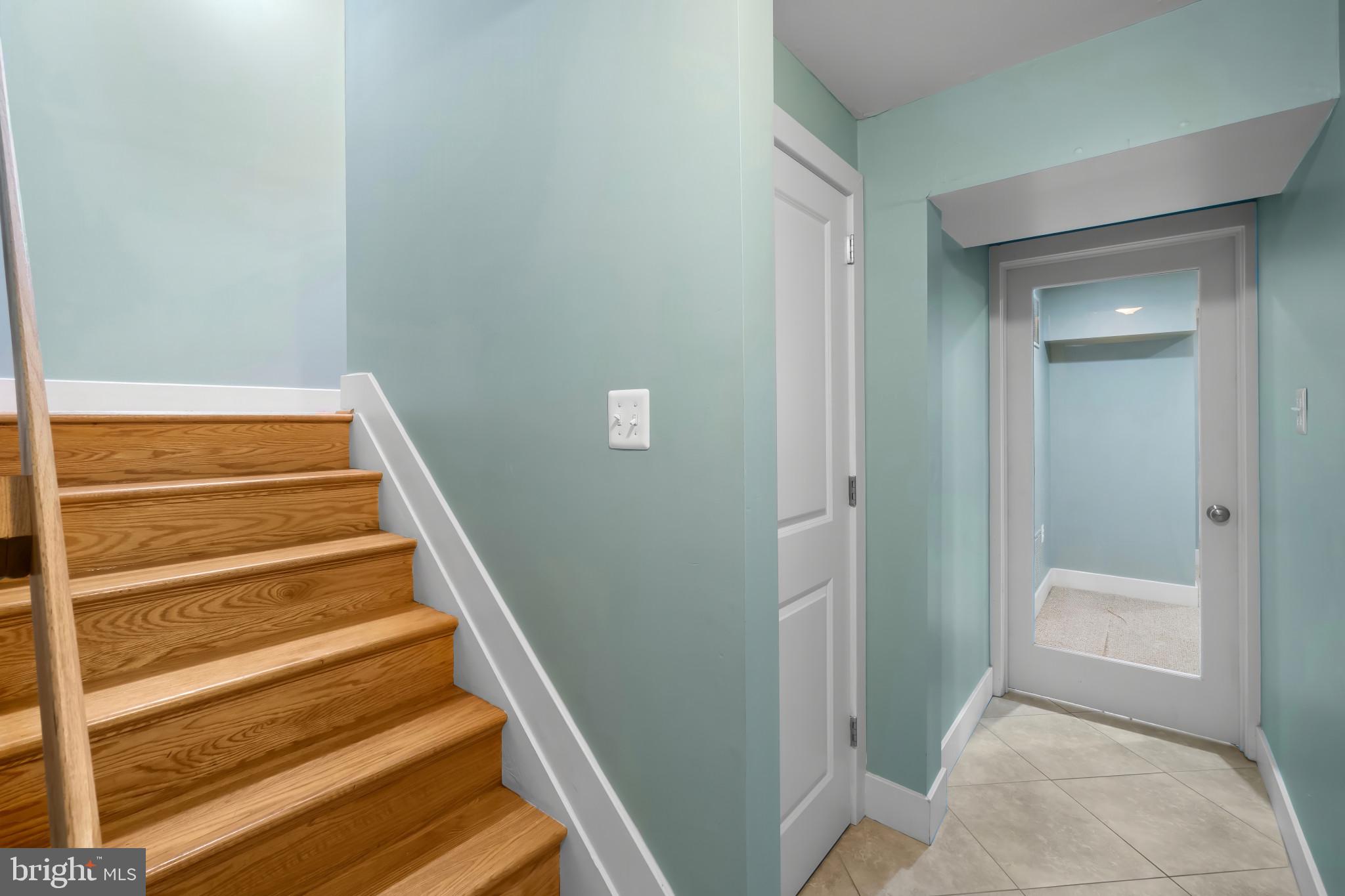 HOES HEIGHTS - Residential