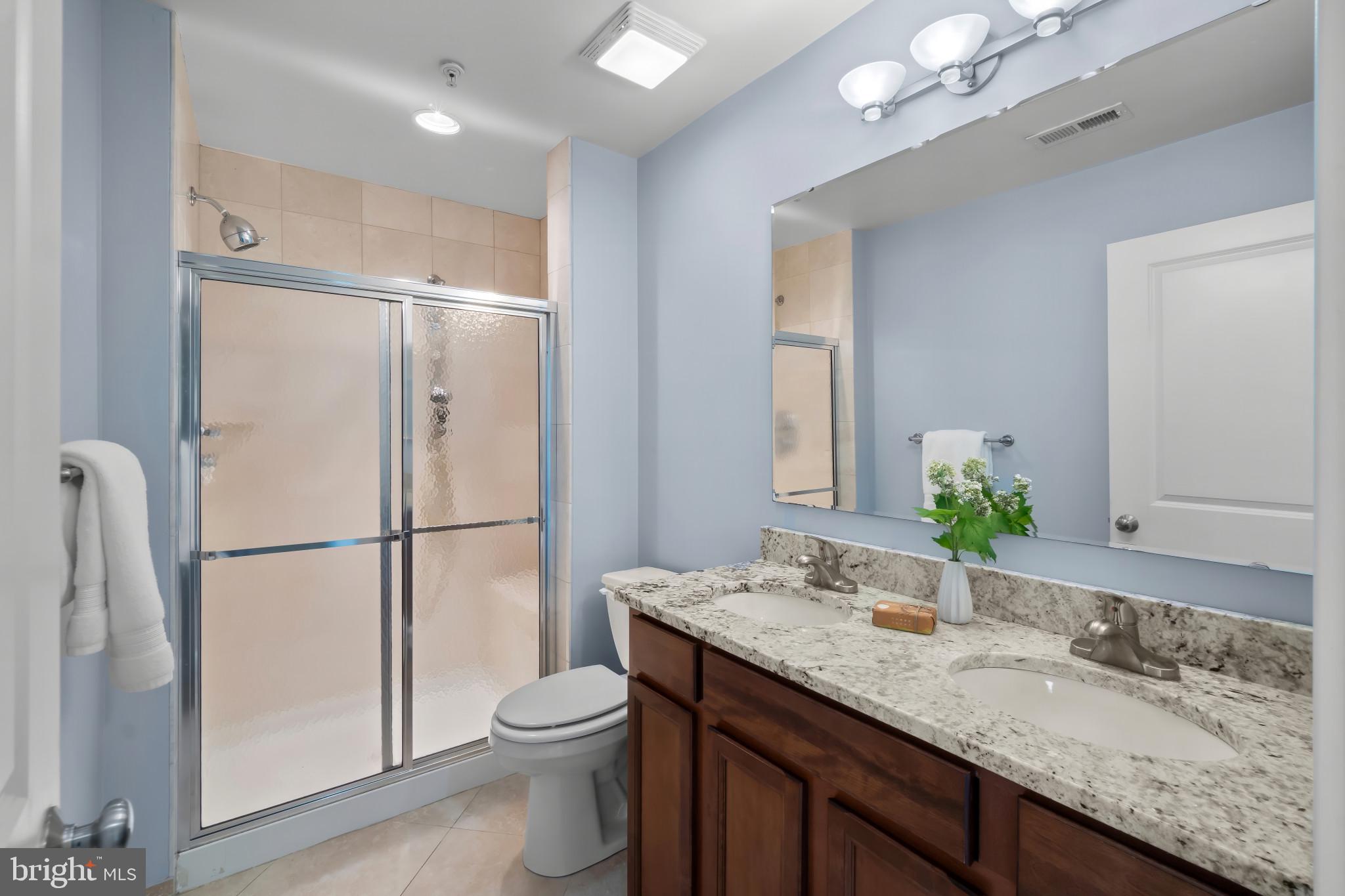 HOES HEIGHTS - Residential