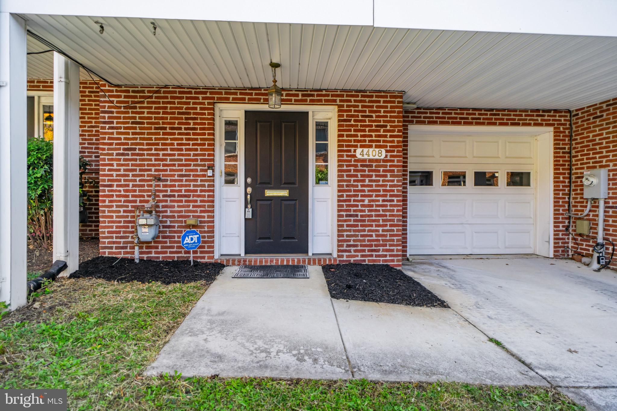 HOES HEIGHTS - Residential