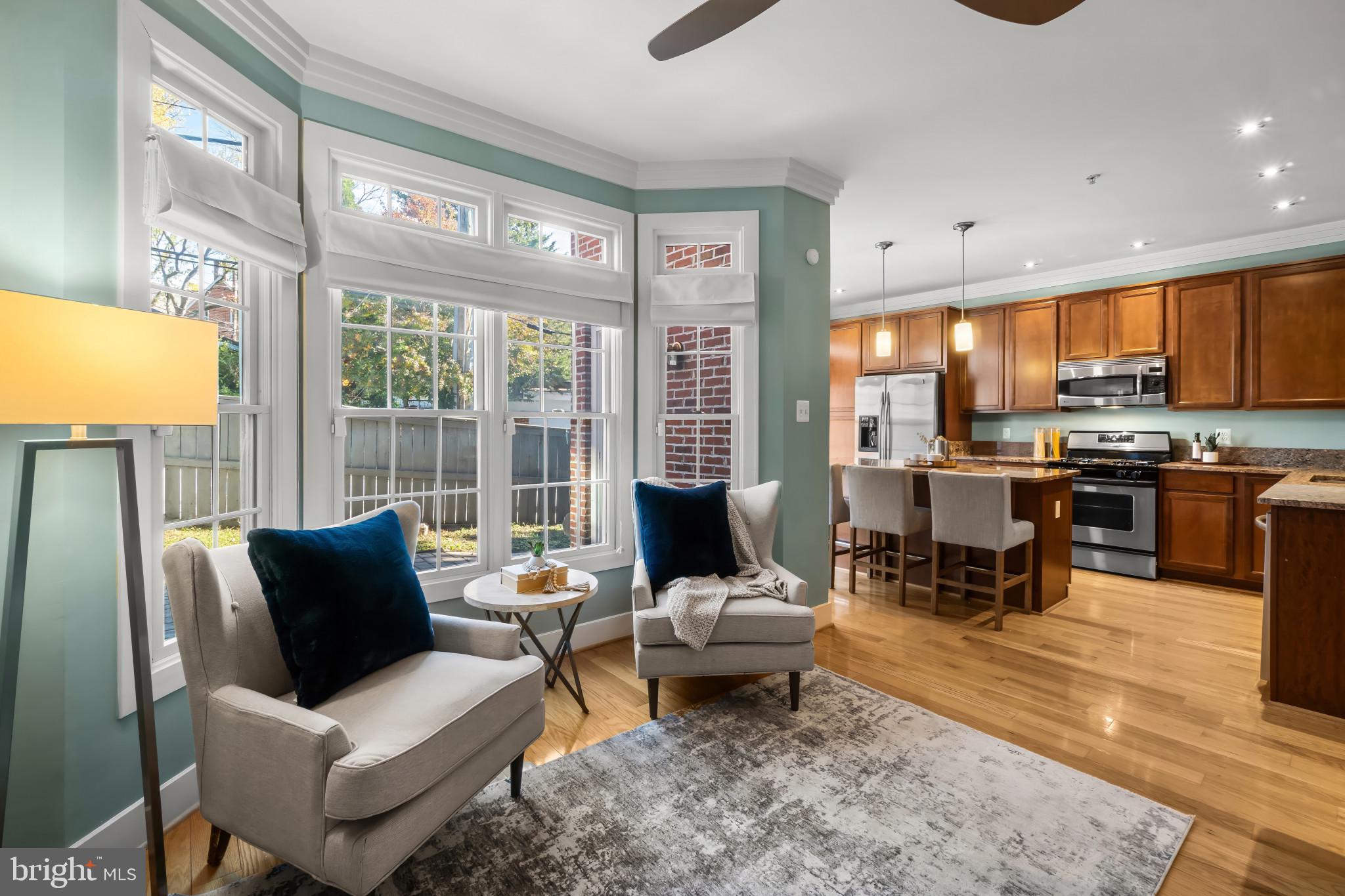 HOES HEIGHTS - Residential