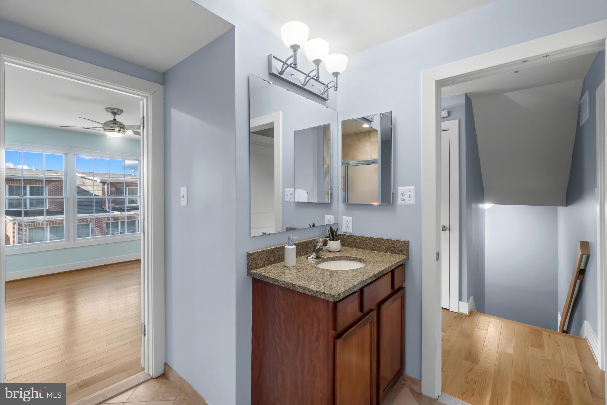 HOES HEIGHTS - Residential