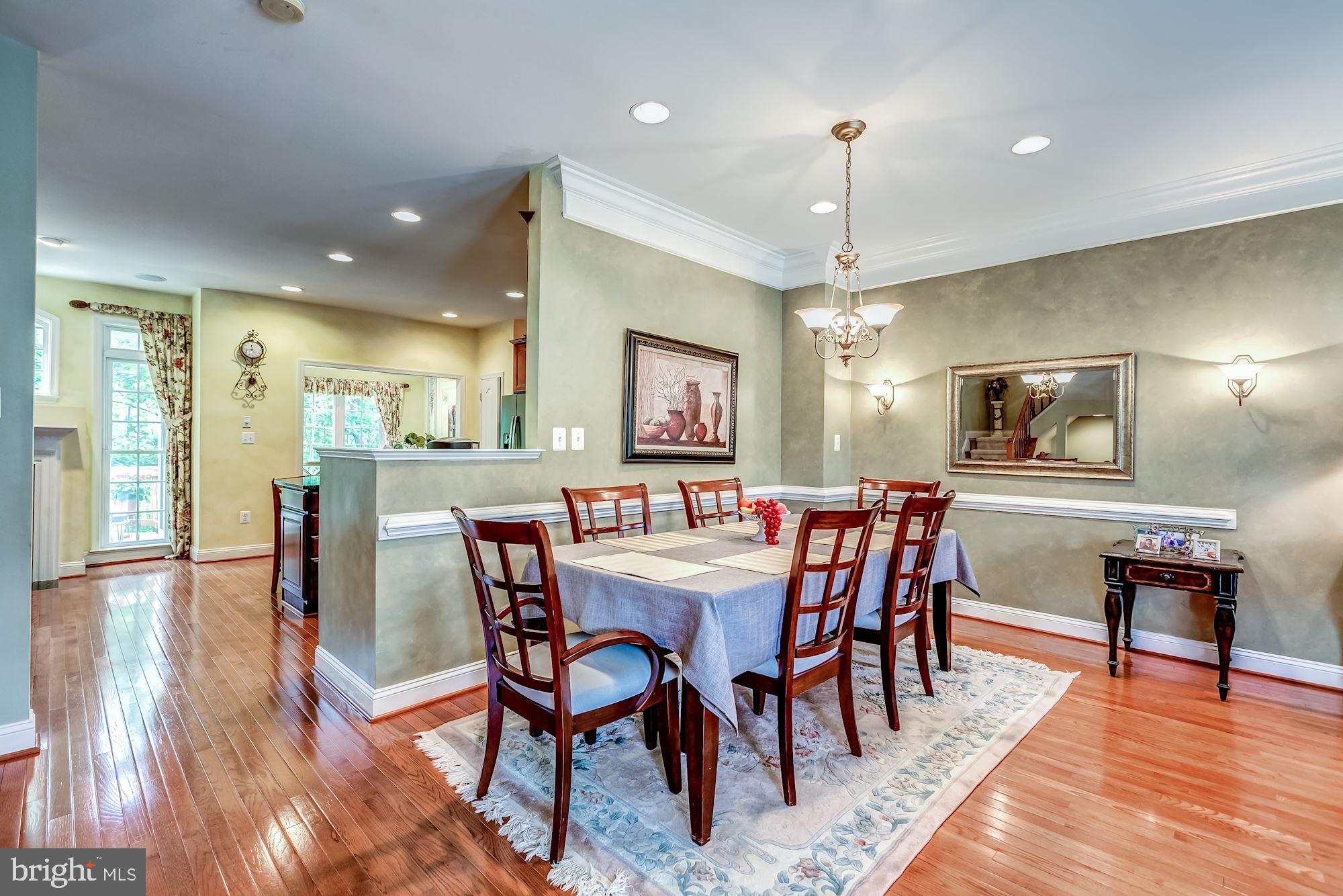 FAIRFAX CENTER LANDBAY - Residential