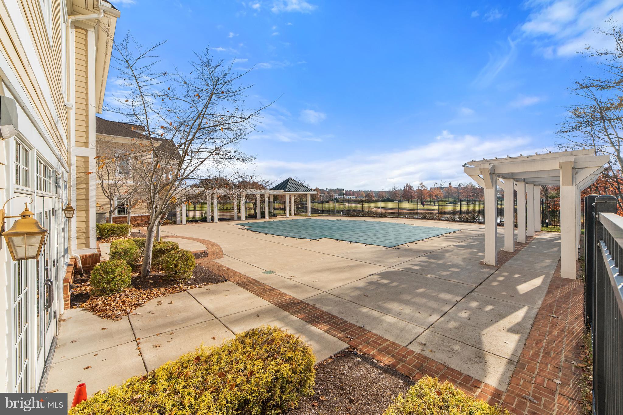 REGENCY AT DOMINION VALLEY - Residential