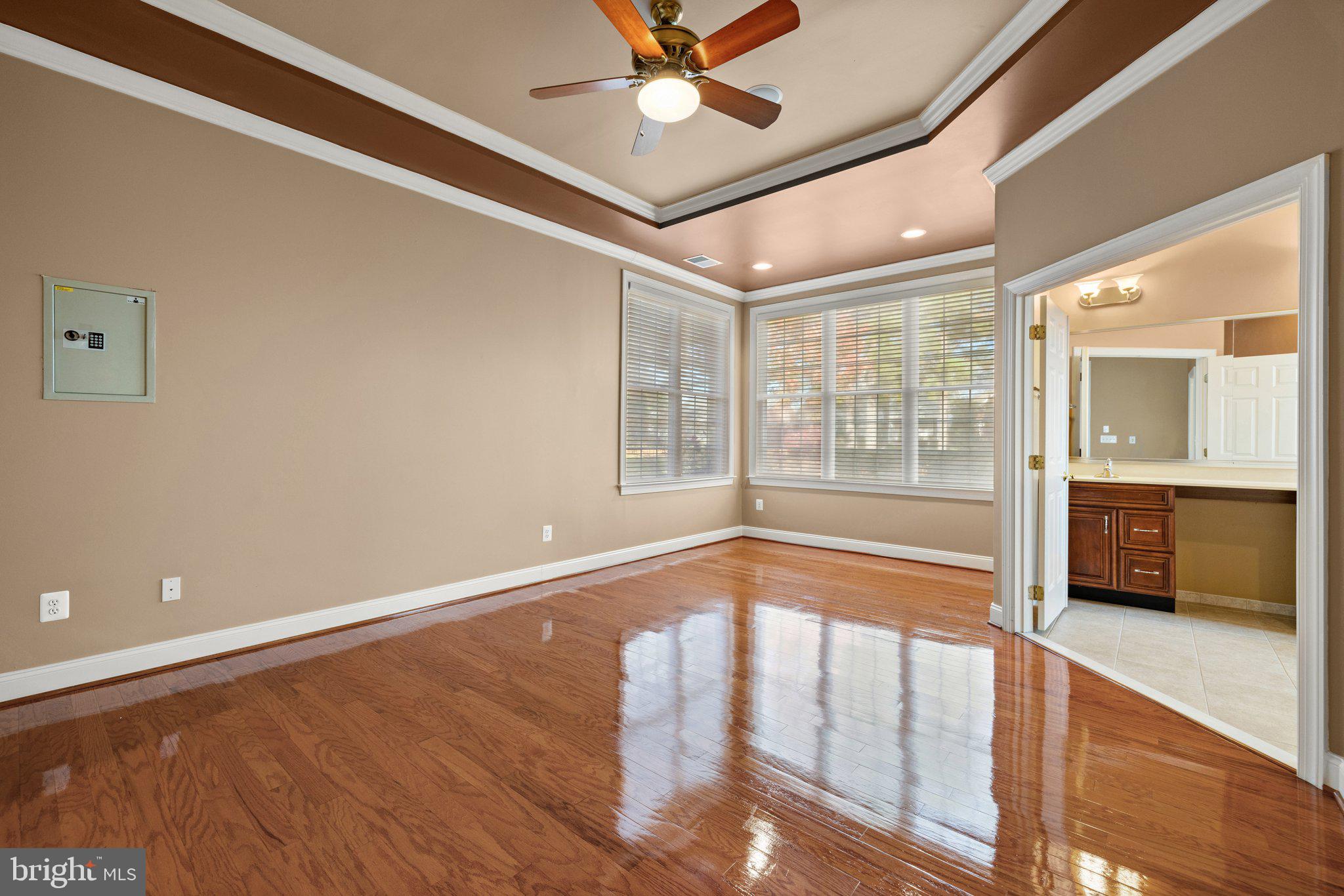 REGENCY AT DOMINION VALLEY - Residential