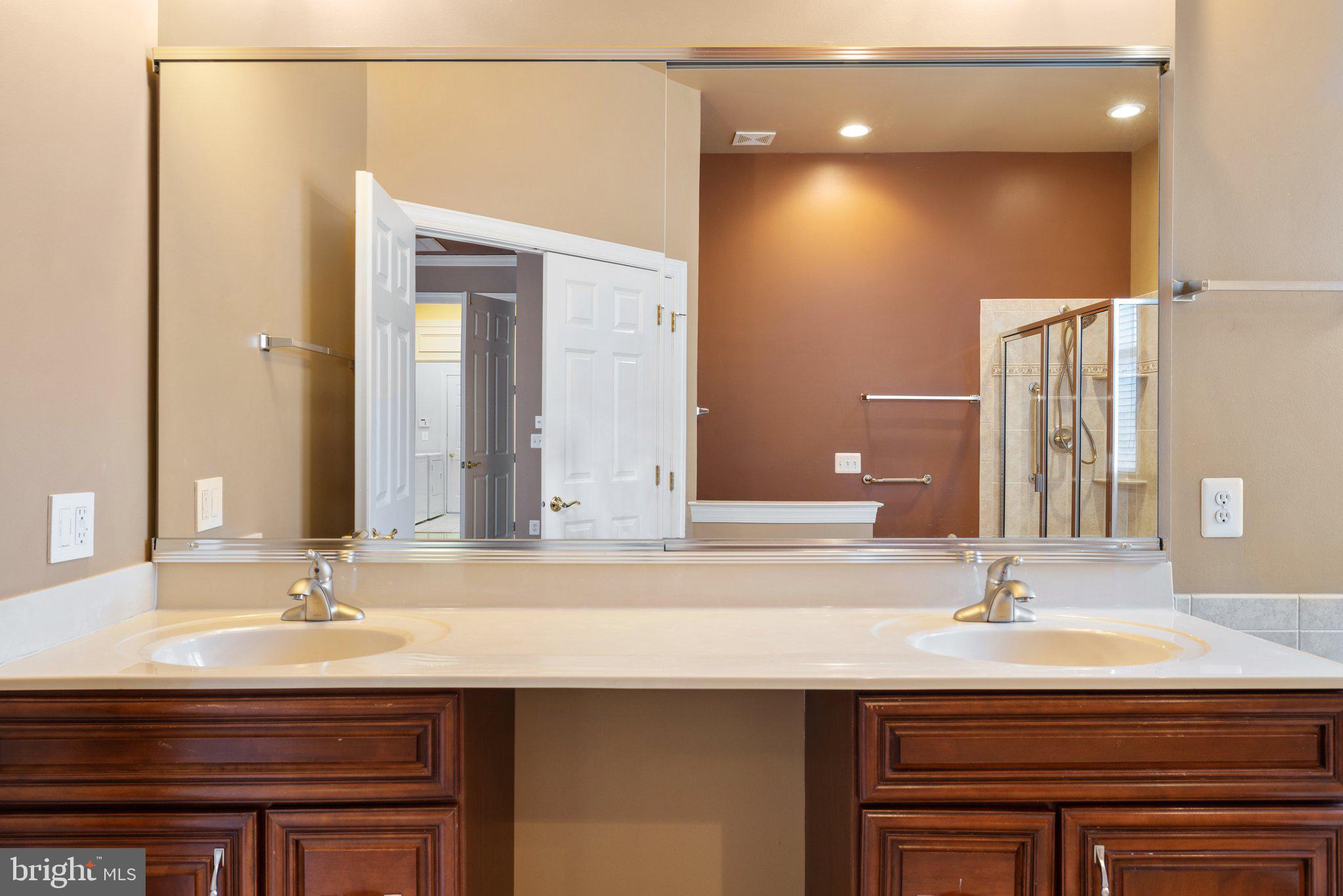 REGENCY AT DOMINION VALLEY - Residential