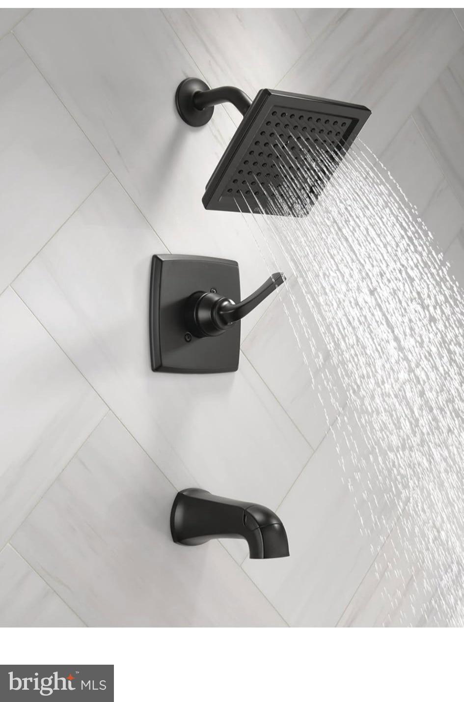 GLEBE HARBOR - Residential