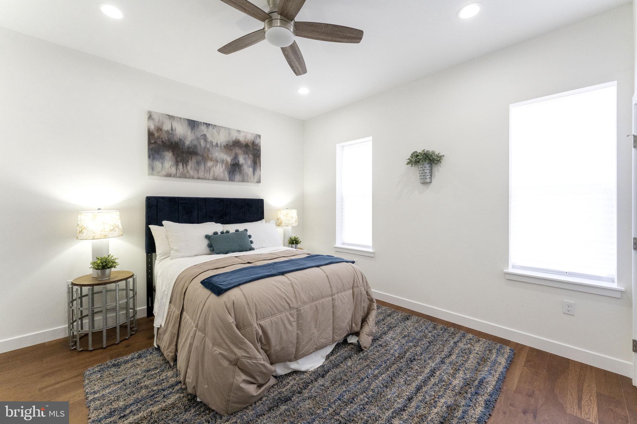 POINT BREEZE - Residential