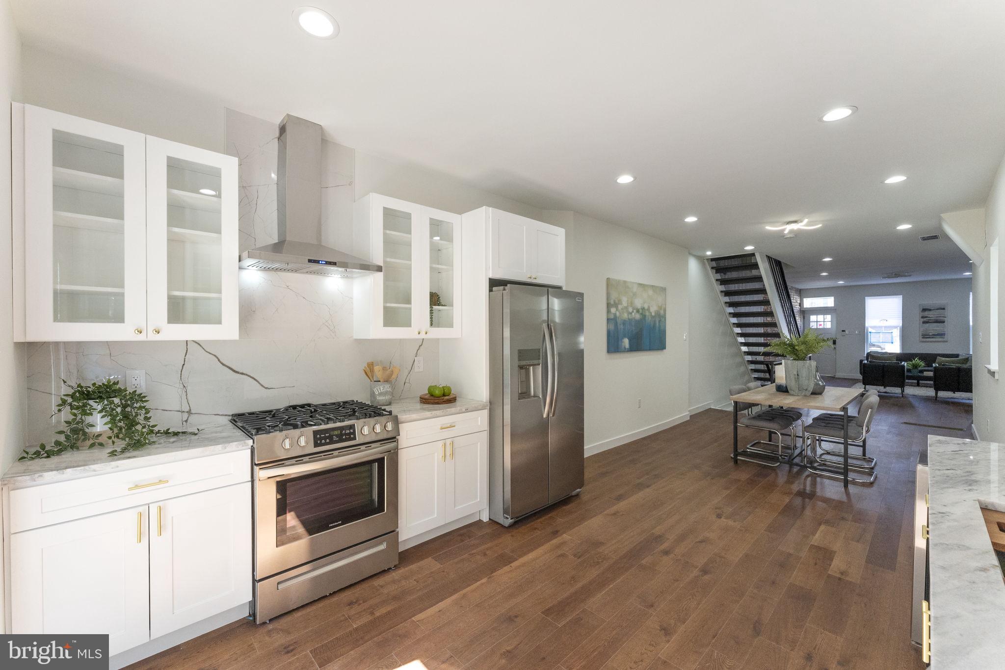 POINT BREEZE - Residential