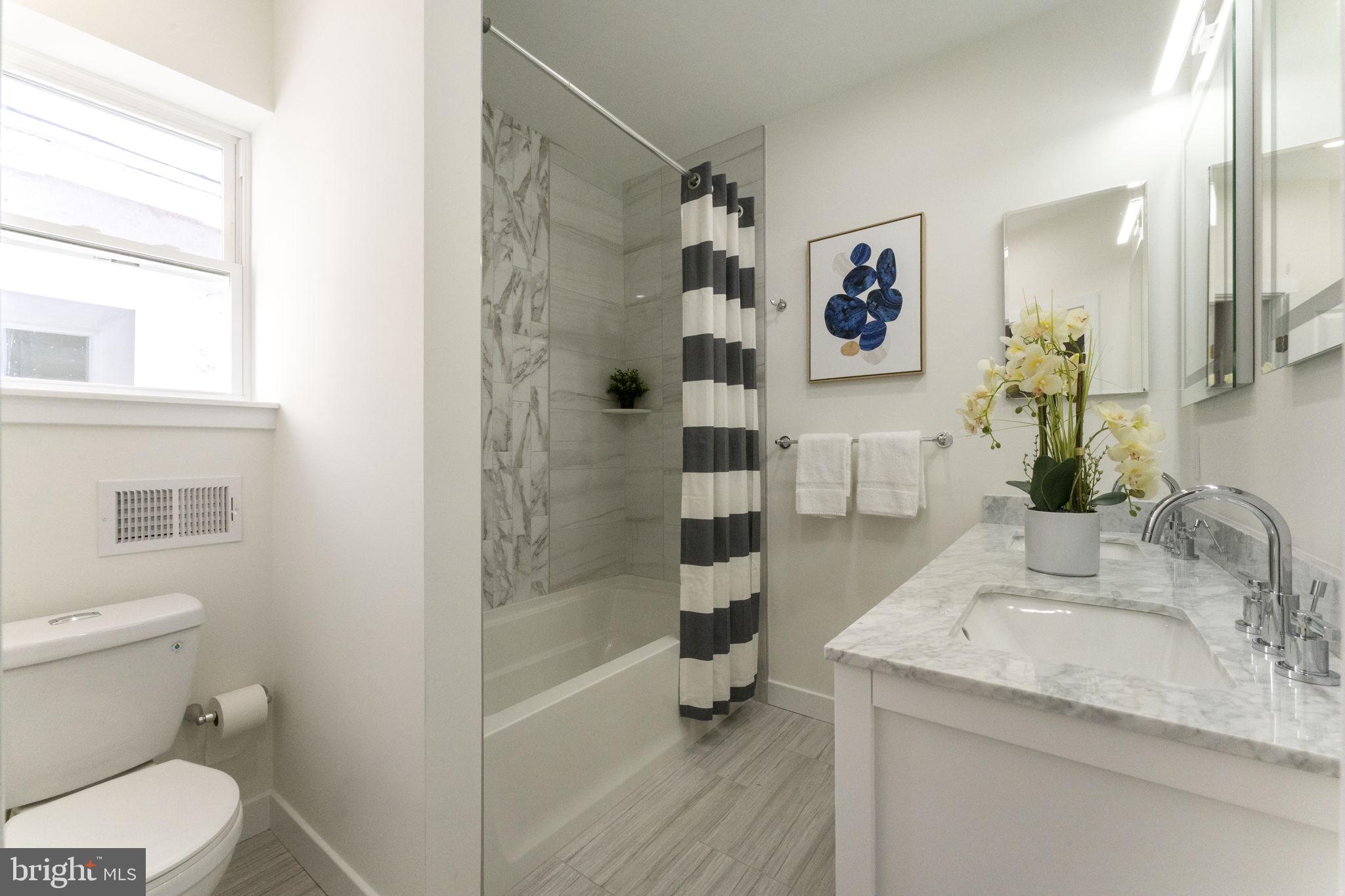 POINT BREEZE - Residential