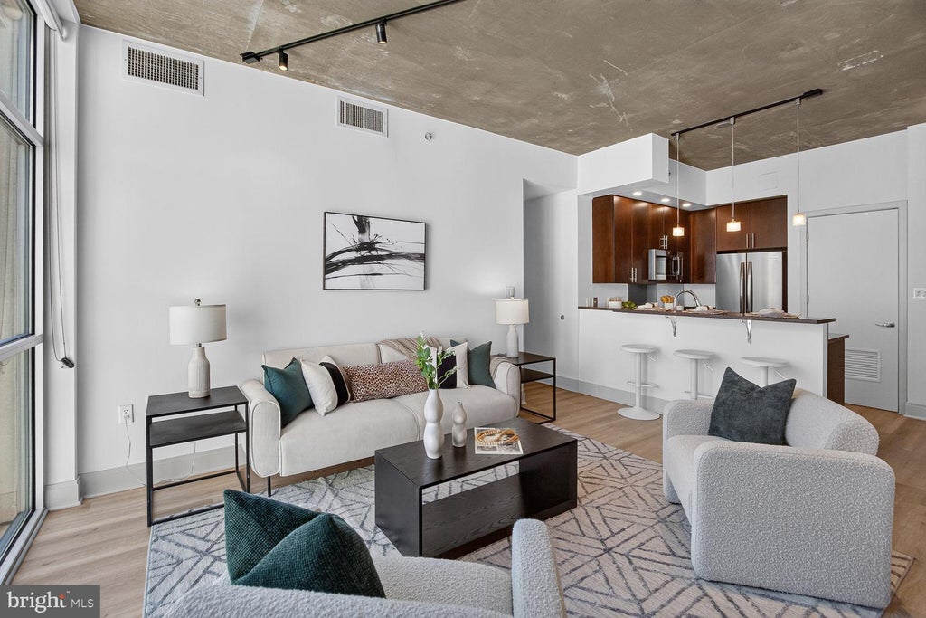 Photo of 919 Florida Avenue NW #803, WASHINGTON, DC 20001 (MLS # DCDC2287340)