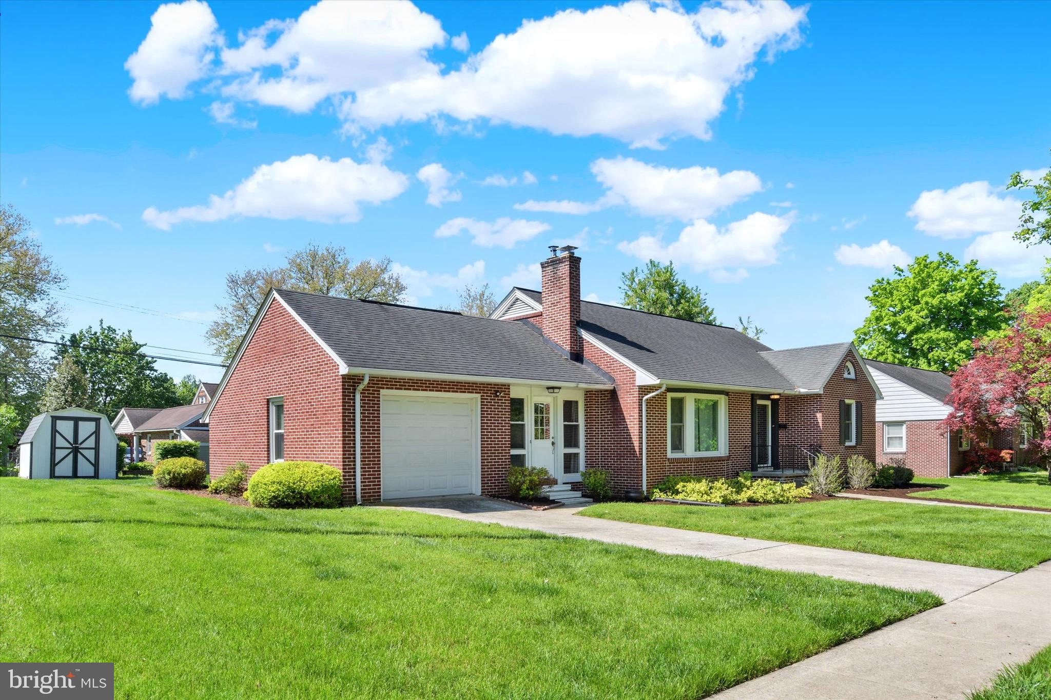291 BIRCH LANE