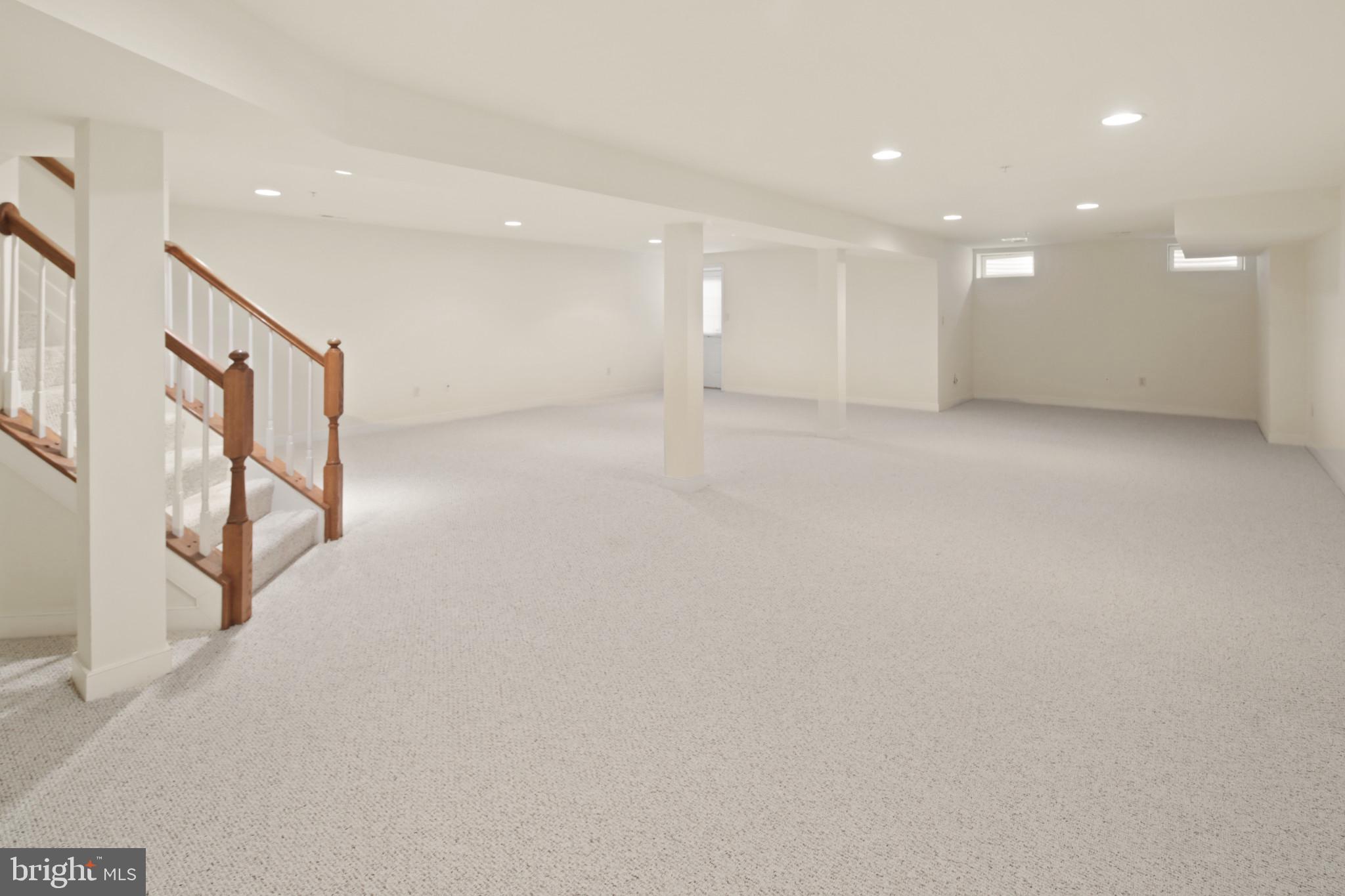 SNOWDEN OVERLOOK - Residential