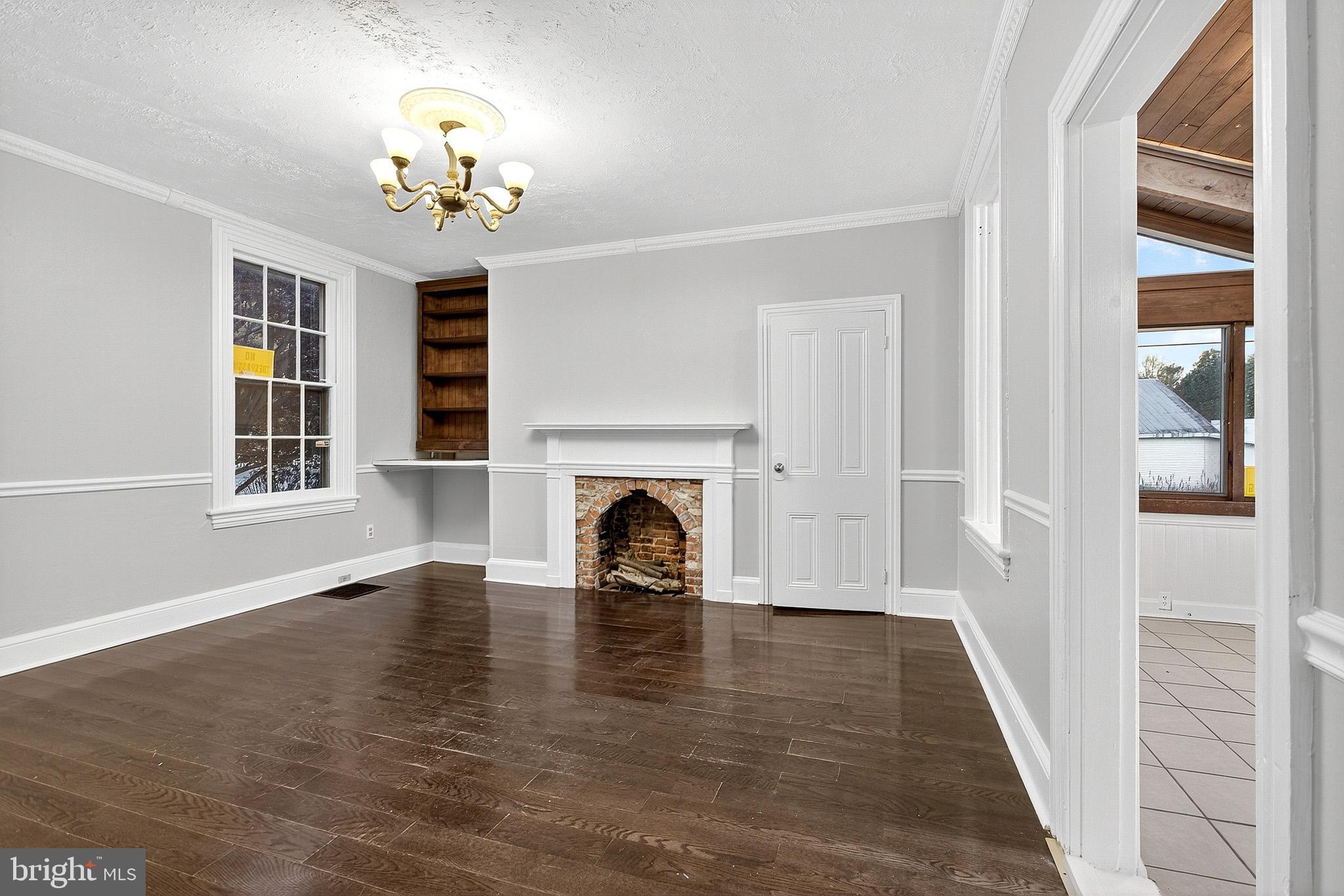 NONAVAILABLE - Residential