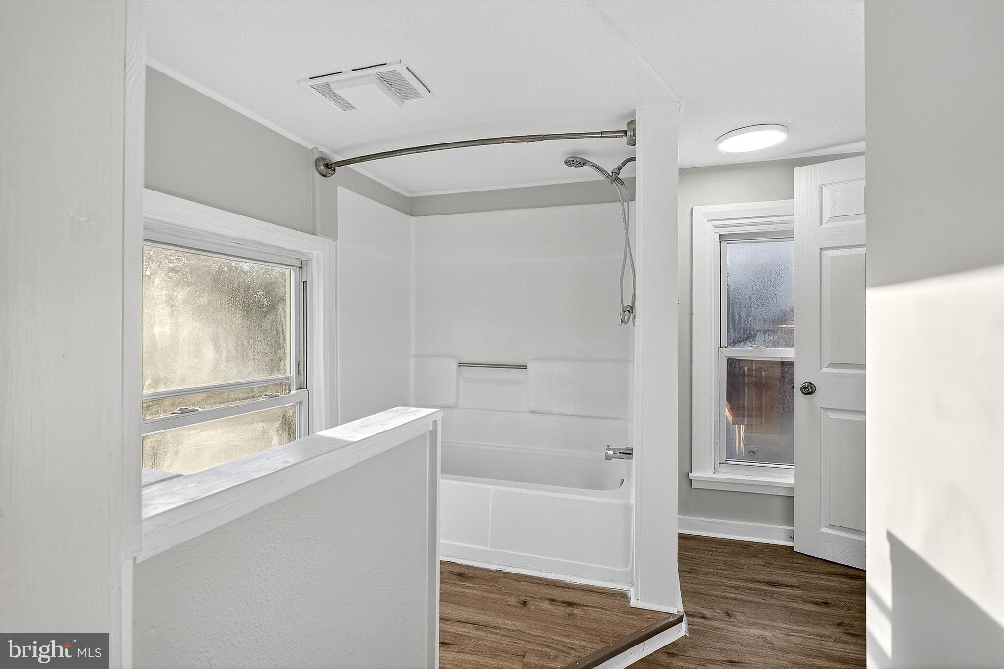 NONAVAILABLE - Residential