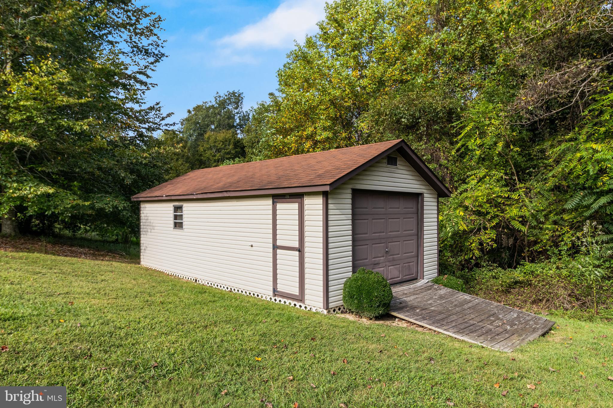 ELLENWOOD - Residential