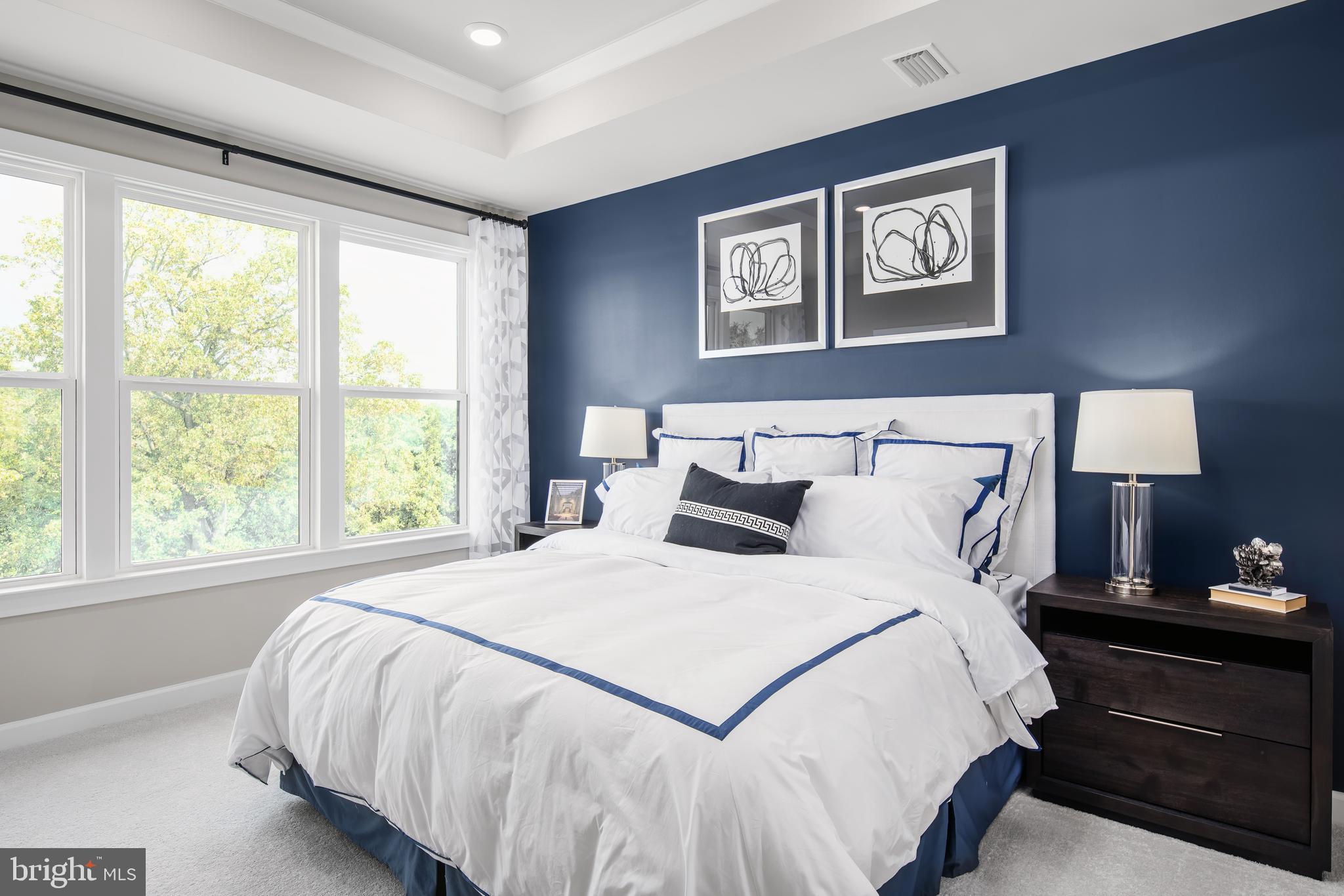 LONGVIEW RIDGE - Residential