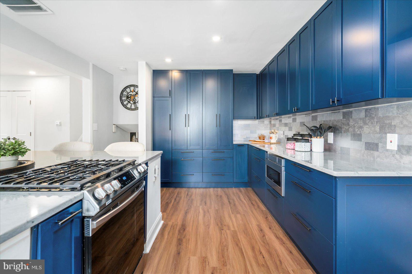 THORNLEIGH - Residential