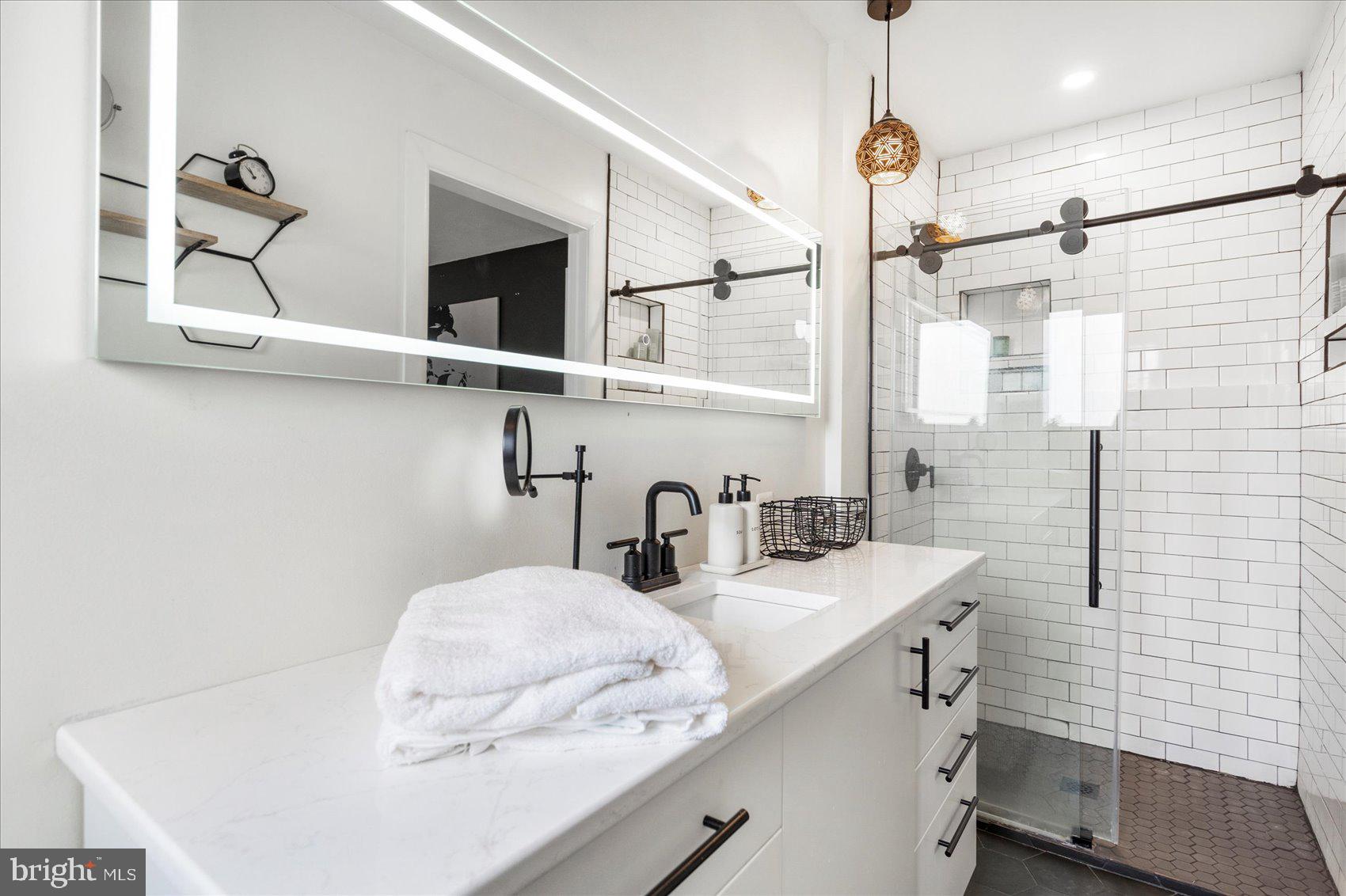 THORNLEIGH - Residential