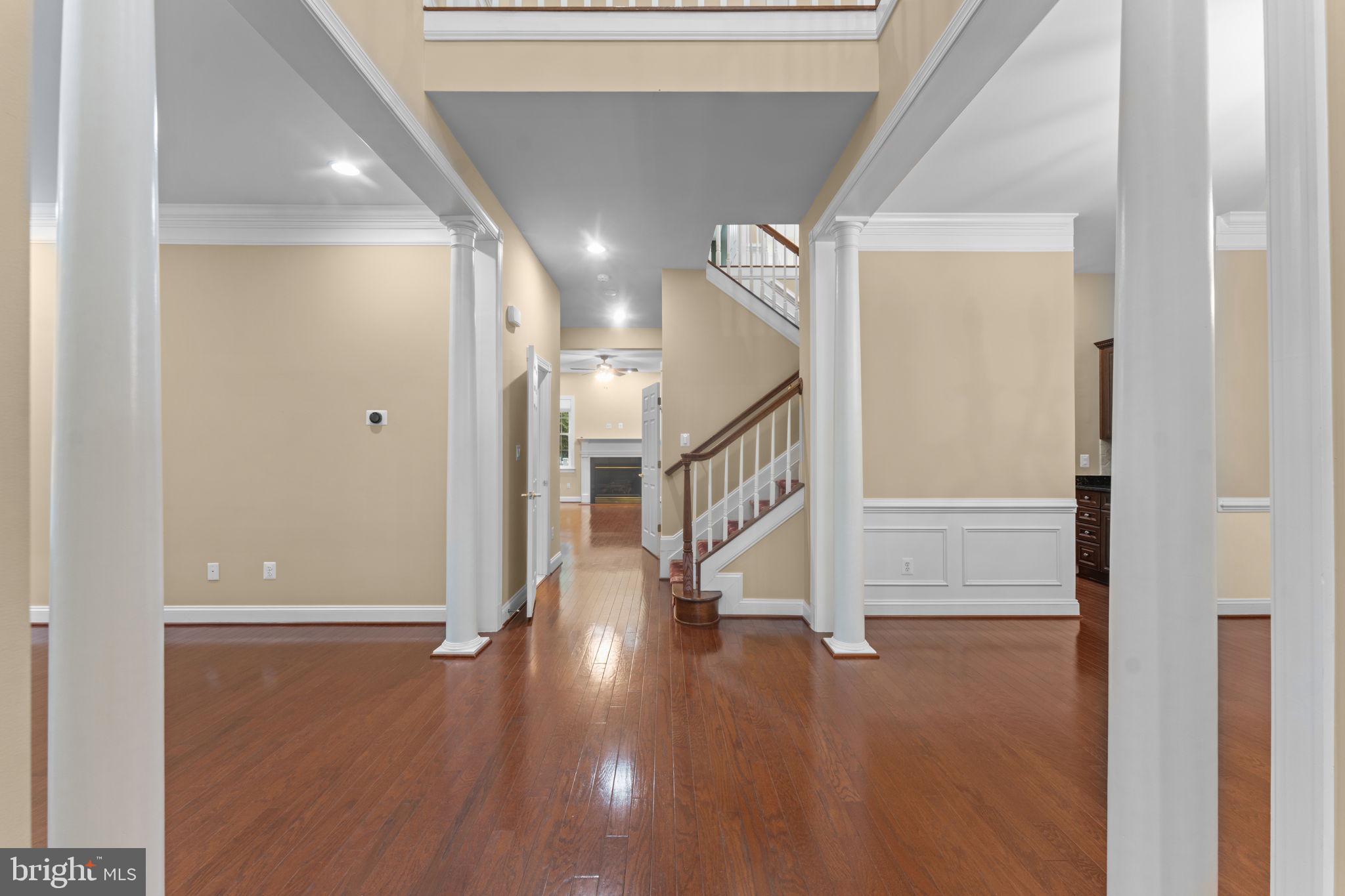 LOWES ISLAND - Residential