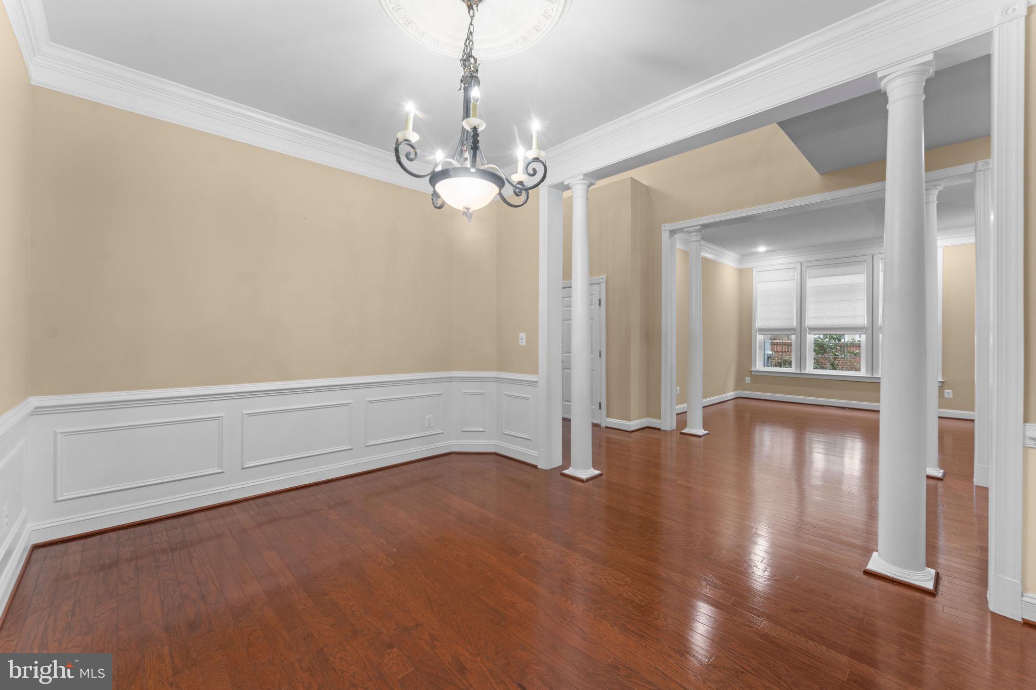 LOWES ISLAND - Residential